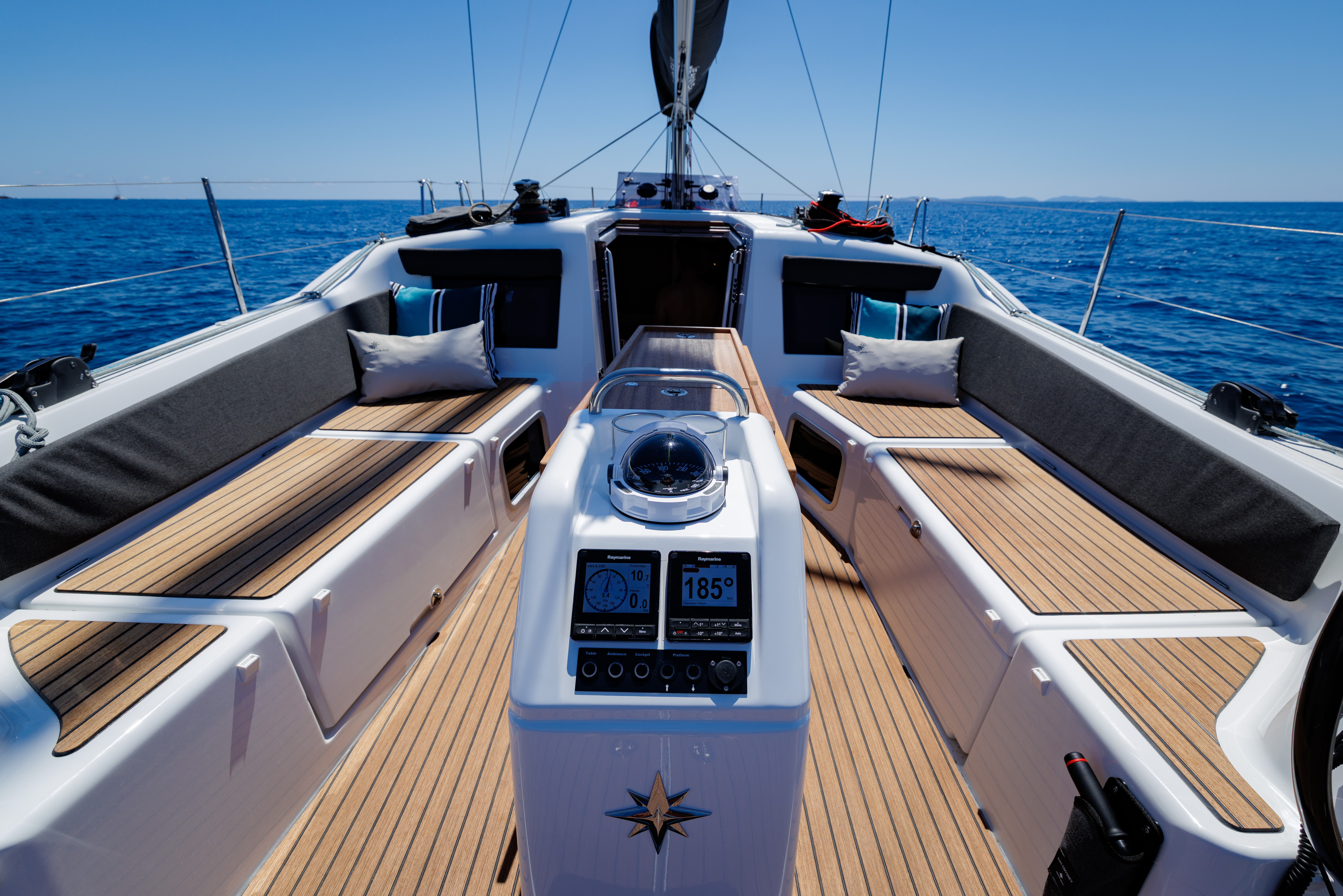 Jeanneau Sun Odyssey 415 · 2026 for sale in Veneto & North Adriatic — photo 10