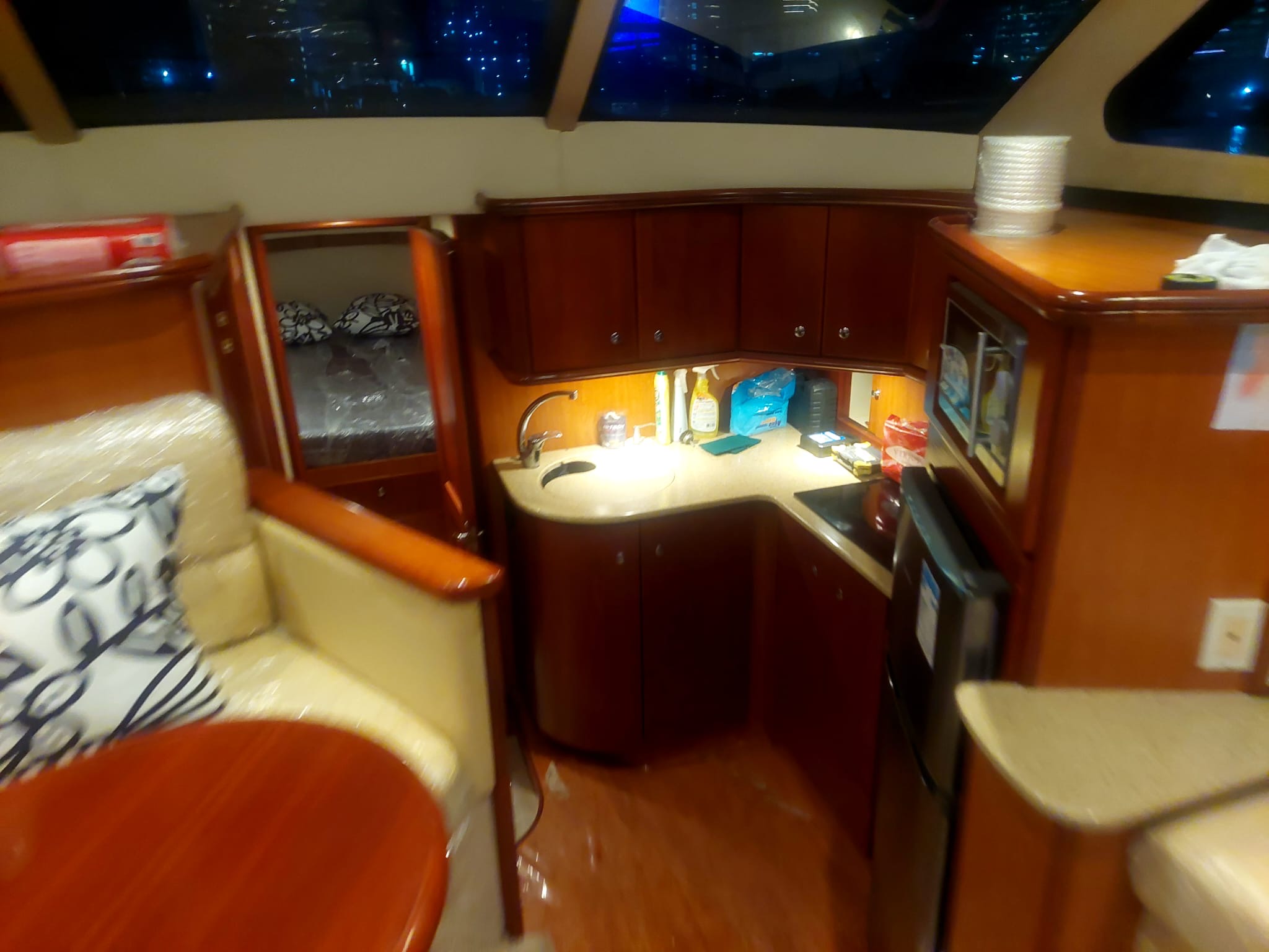 Silverton 36 · 2010 en venta en Hong Kong — foto 10