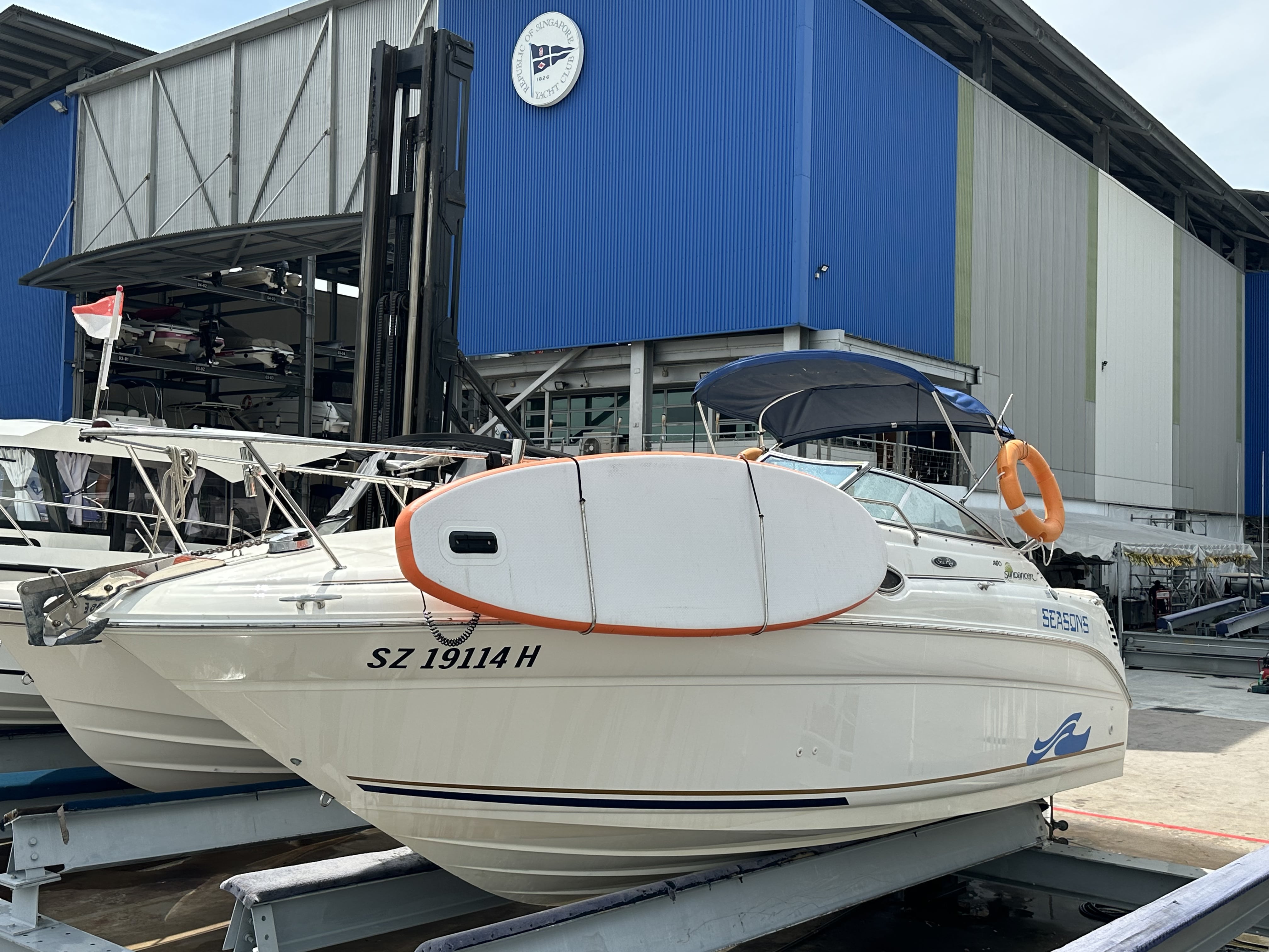 Sea Ray 260 Sundancer · 2002 zu verkaufen – Singapur — Foto 1