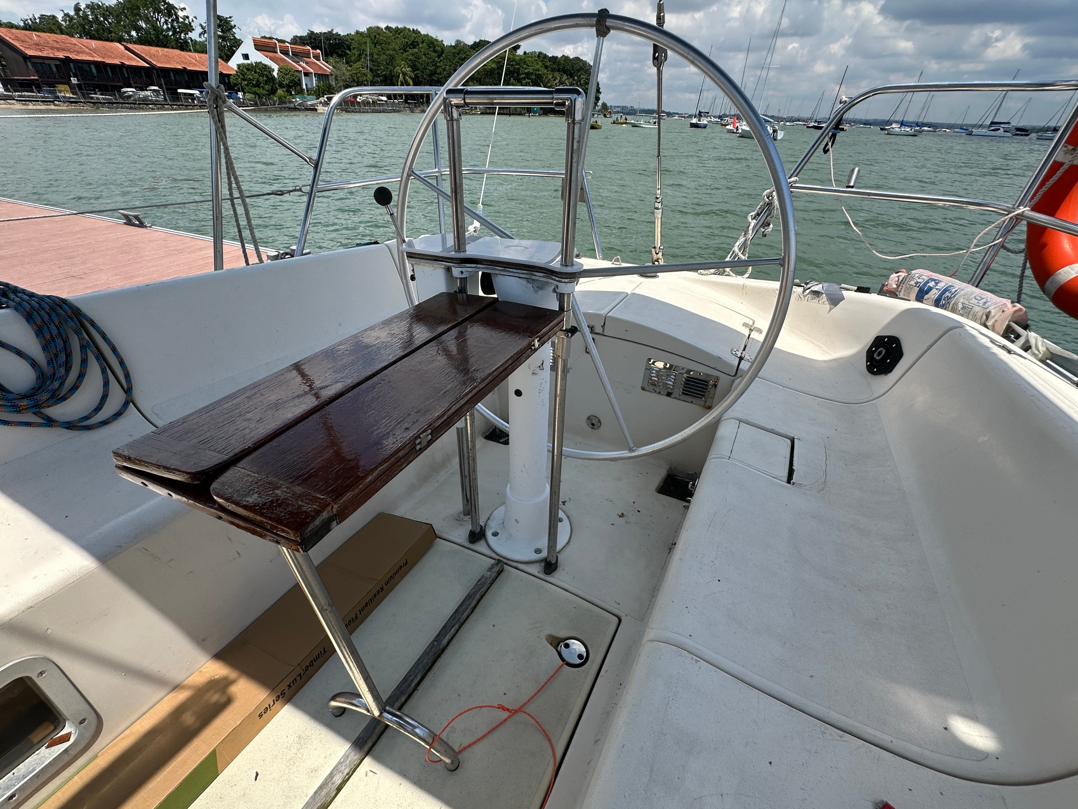 Jeanneau Sun Fizz 40 · 1986 en venta en Singapur — foto 8