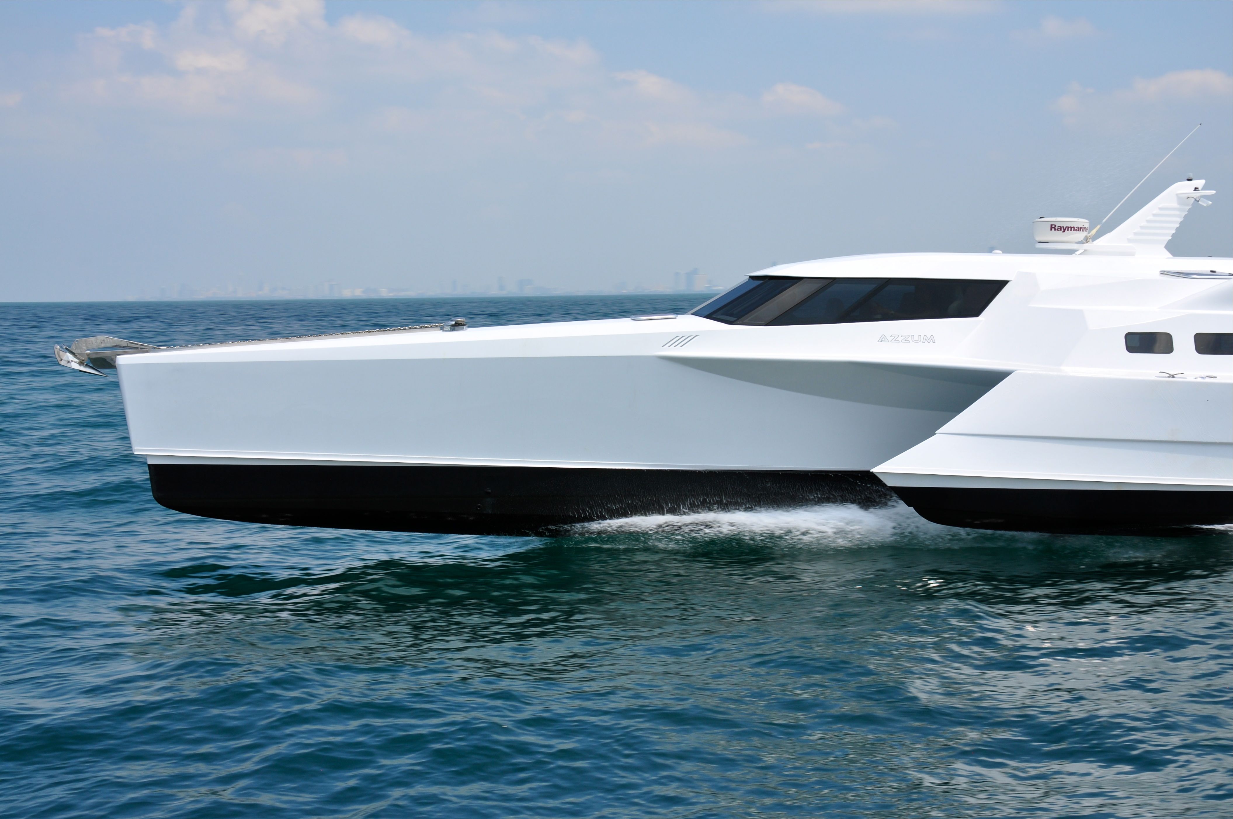 Azzum Wavepiercer 12 · 2010 in vendita in Thailandia (Phuket) — foto 9