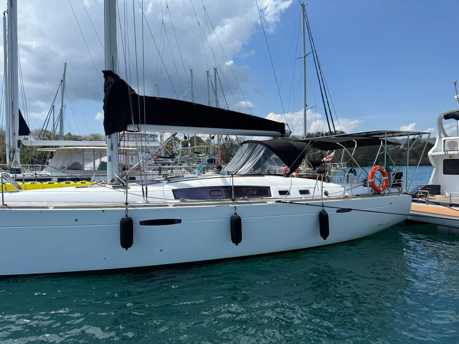 Beneteau Oceanis 46 · 2009 in vendita in Indonesia — foto 4