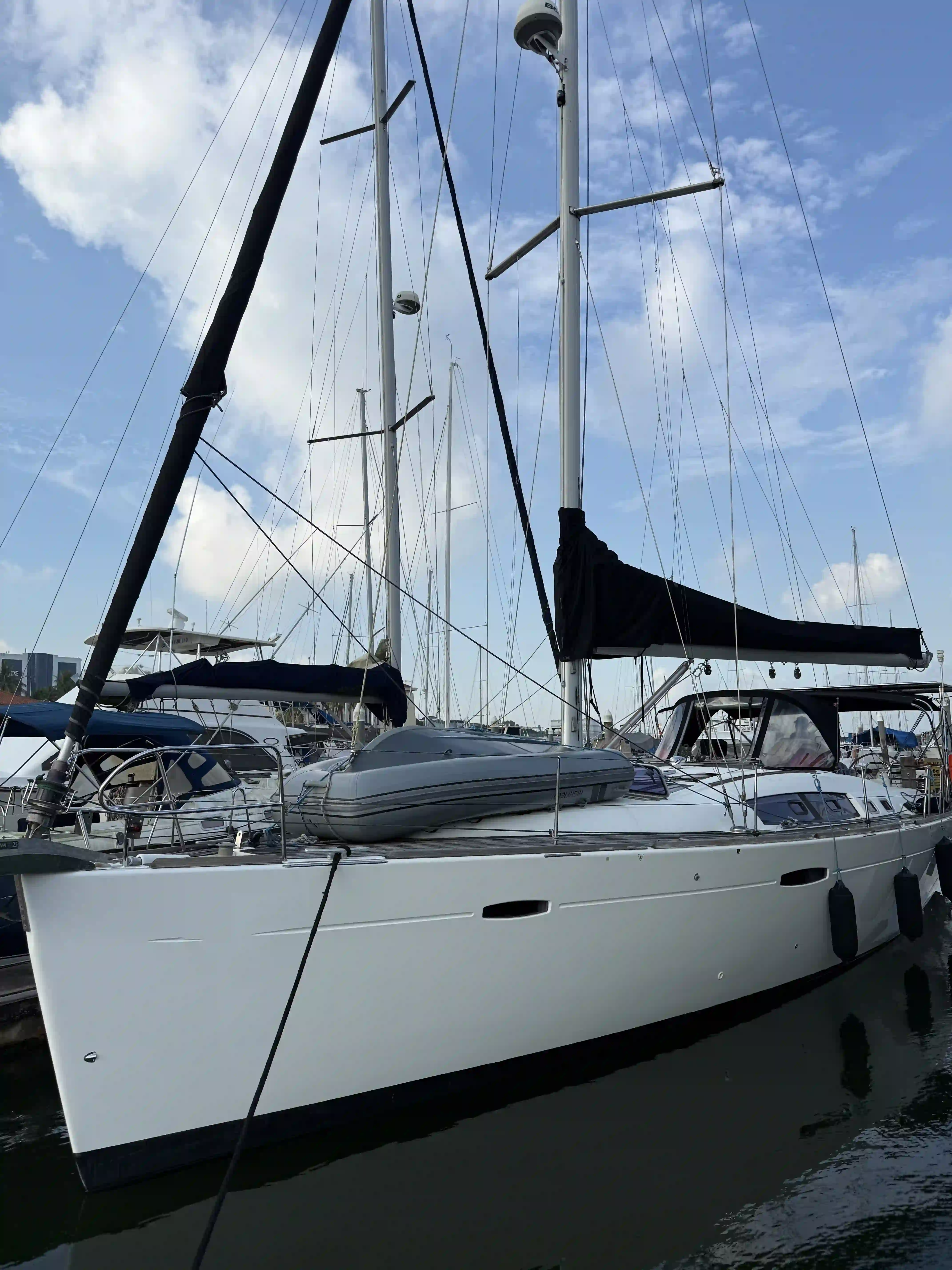 Beneteau Oceanis 46 · 2009 in vendita in Indonesia — foto 8
