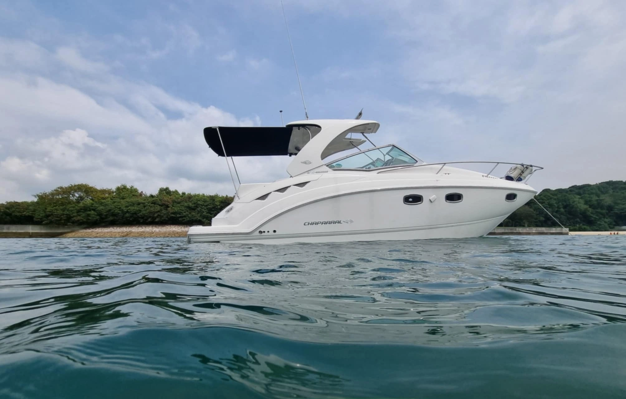 Chaparral 310 Signature · 2011 en venta en Singapur — foto 2