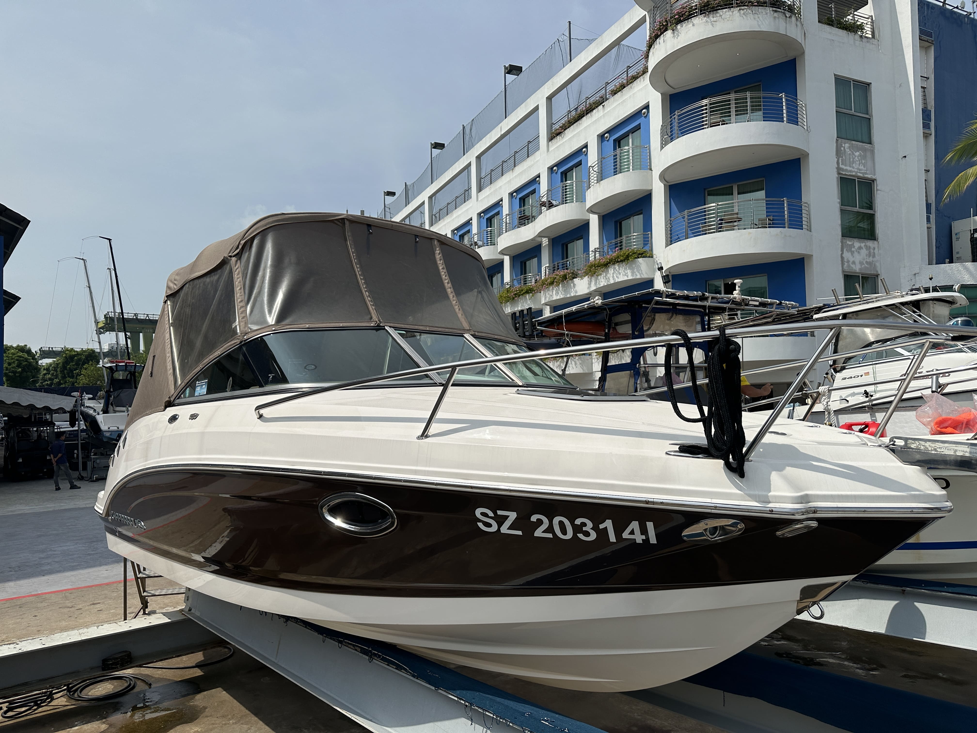 Chaparral 225 SSi · 2014 en venta en Singapur — foto 1