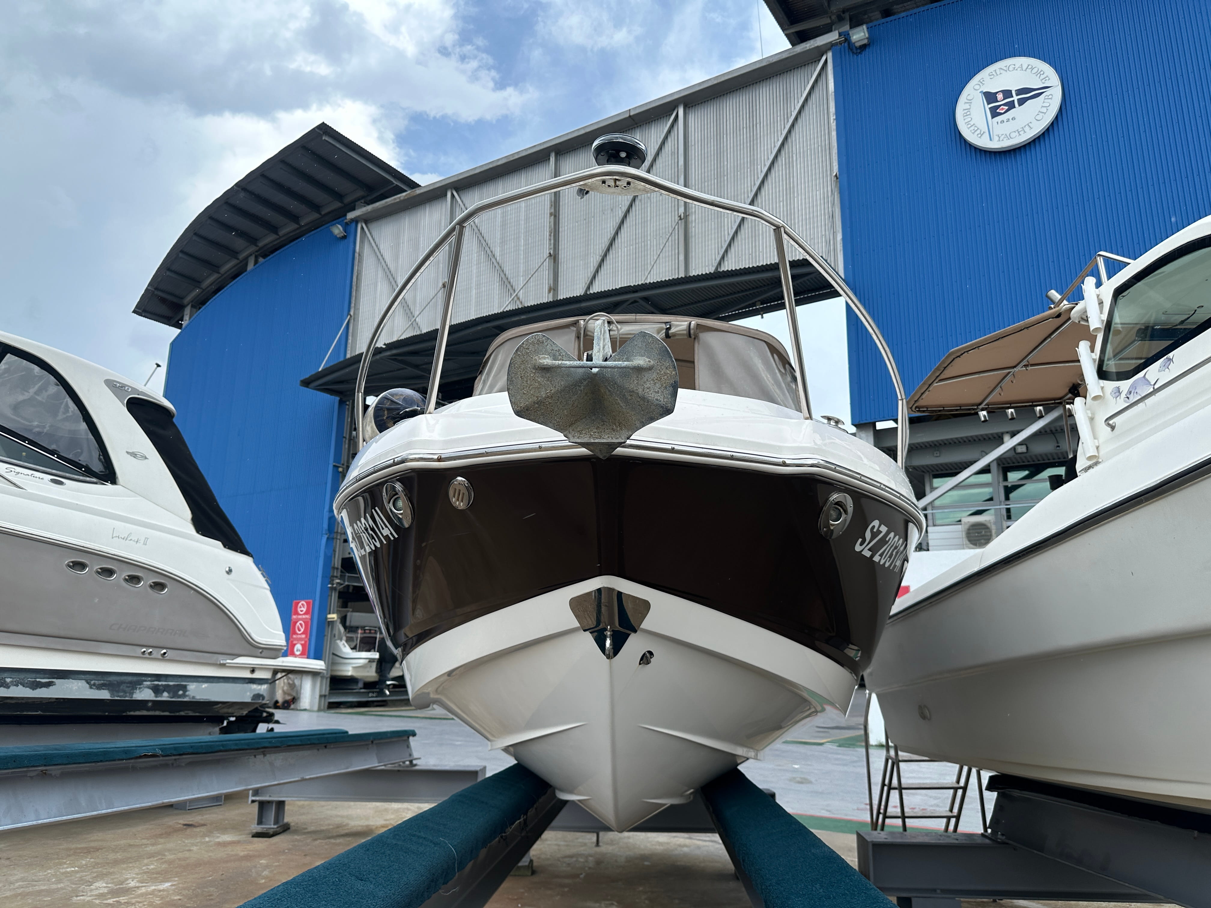 Chaparral 225 SSi · 2014 en venta en Singapur — foto 2