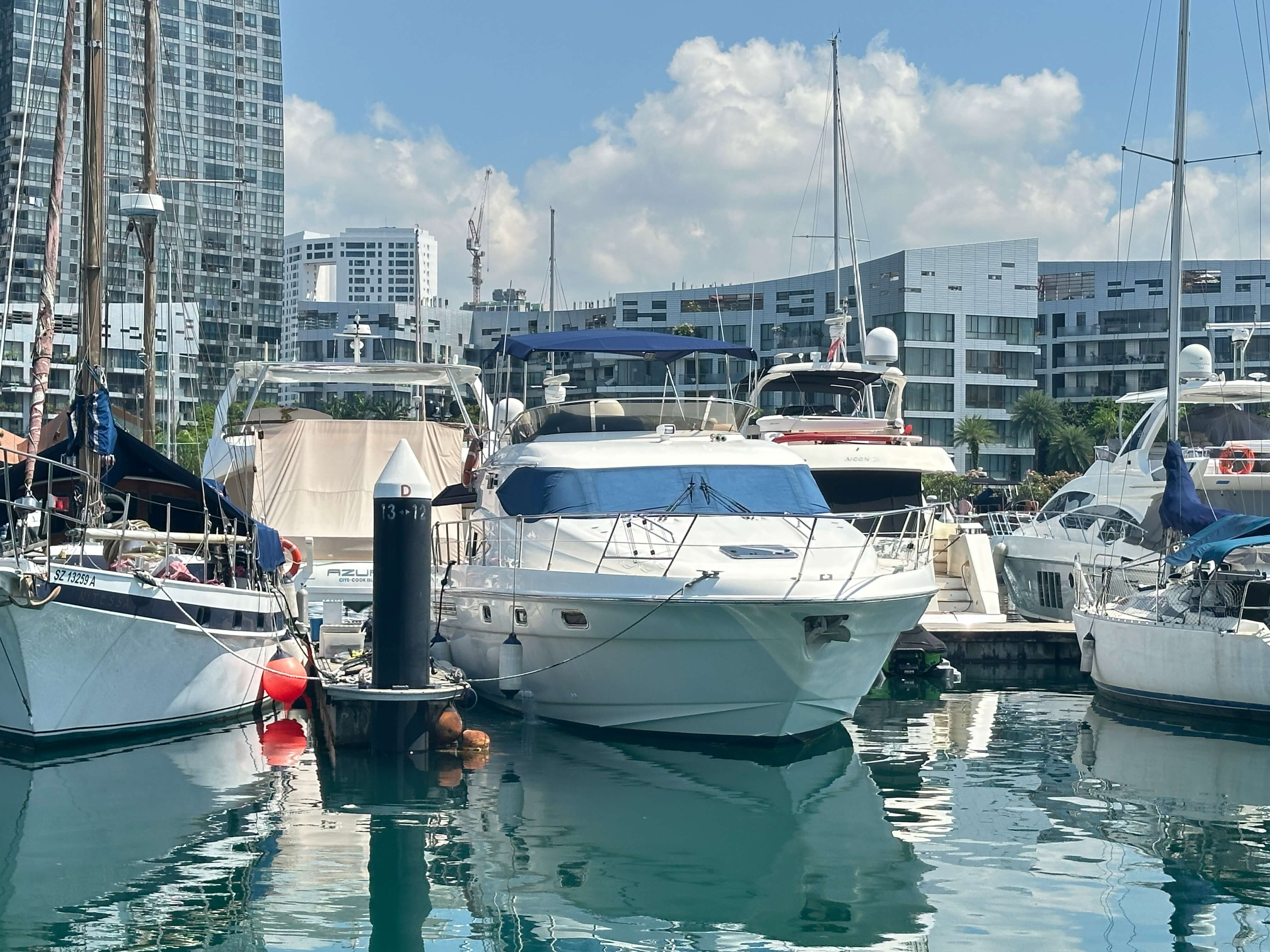 Sealine T52 · 2006 en venta en Singapur — foto 6
