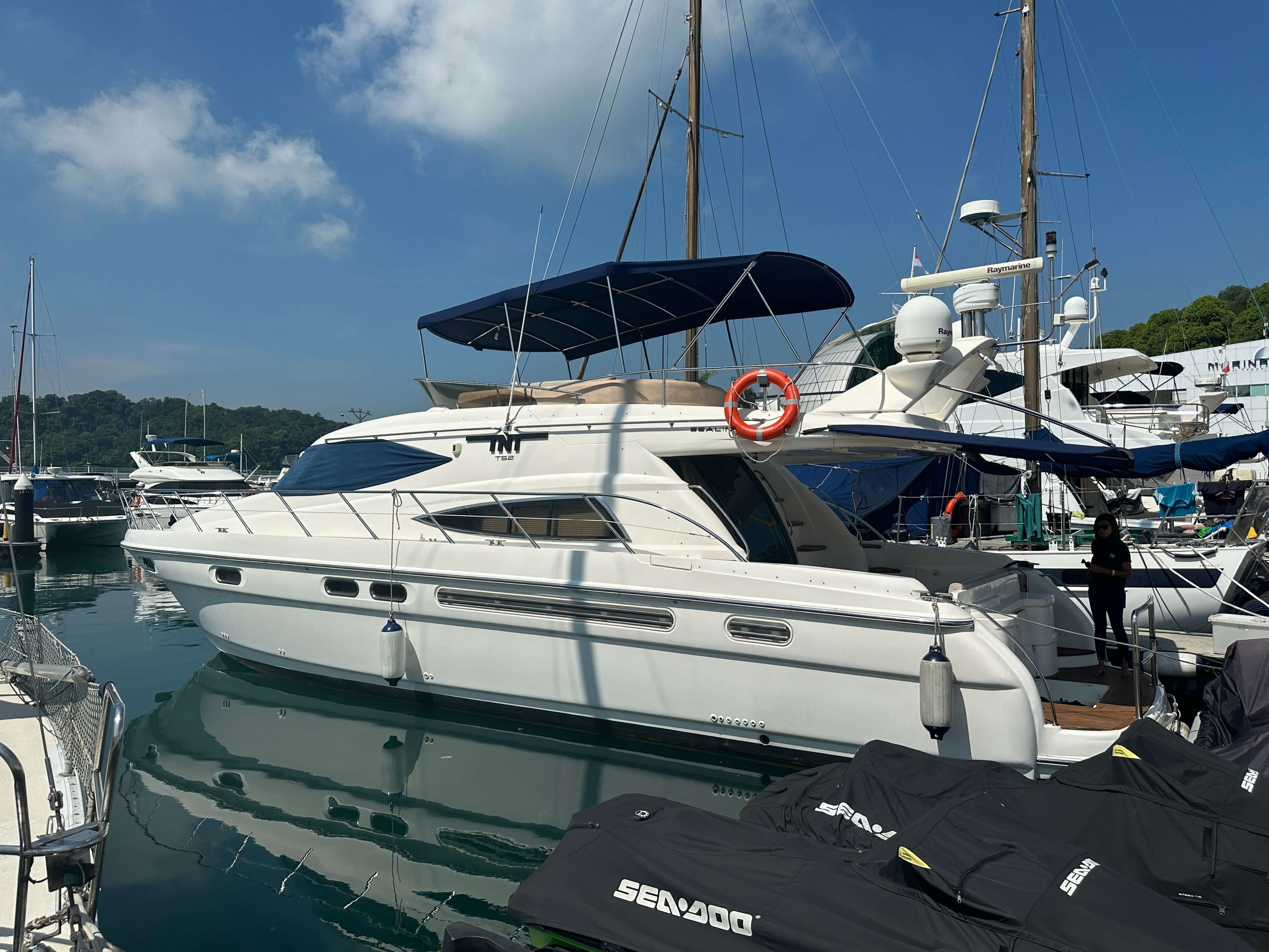 Sealine T52 · 2006 en venta en Singapur — foto 8