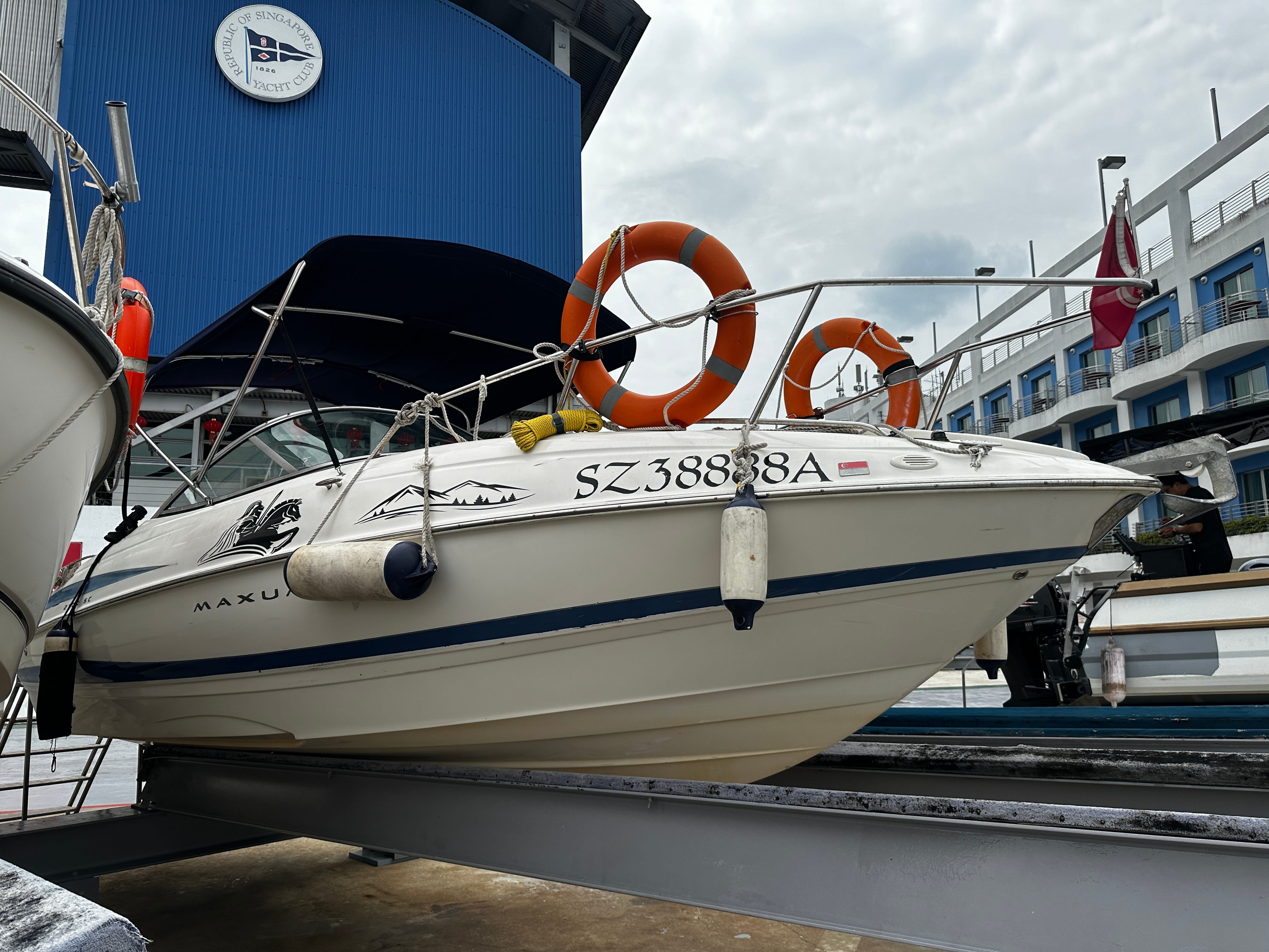 Maxum 2100 SC · 2006 zu verkaufen – Singapur — Foto 3