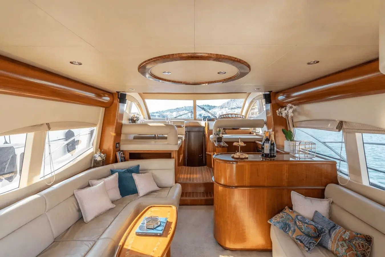 Gulf Craft Majesty 50 · 2012 en venta en Singapur — foto 5