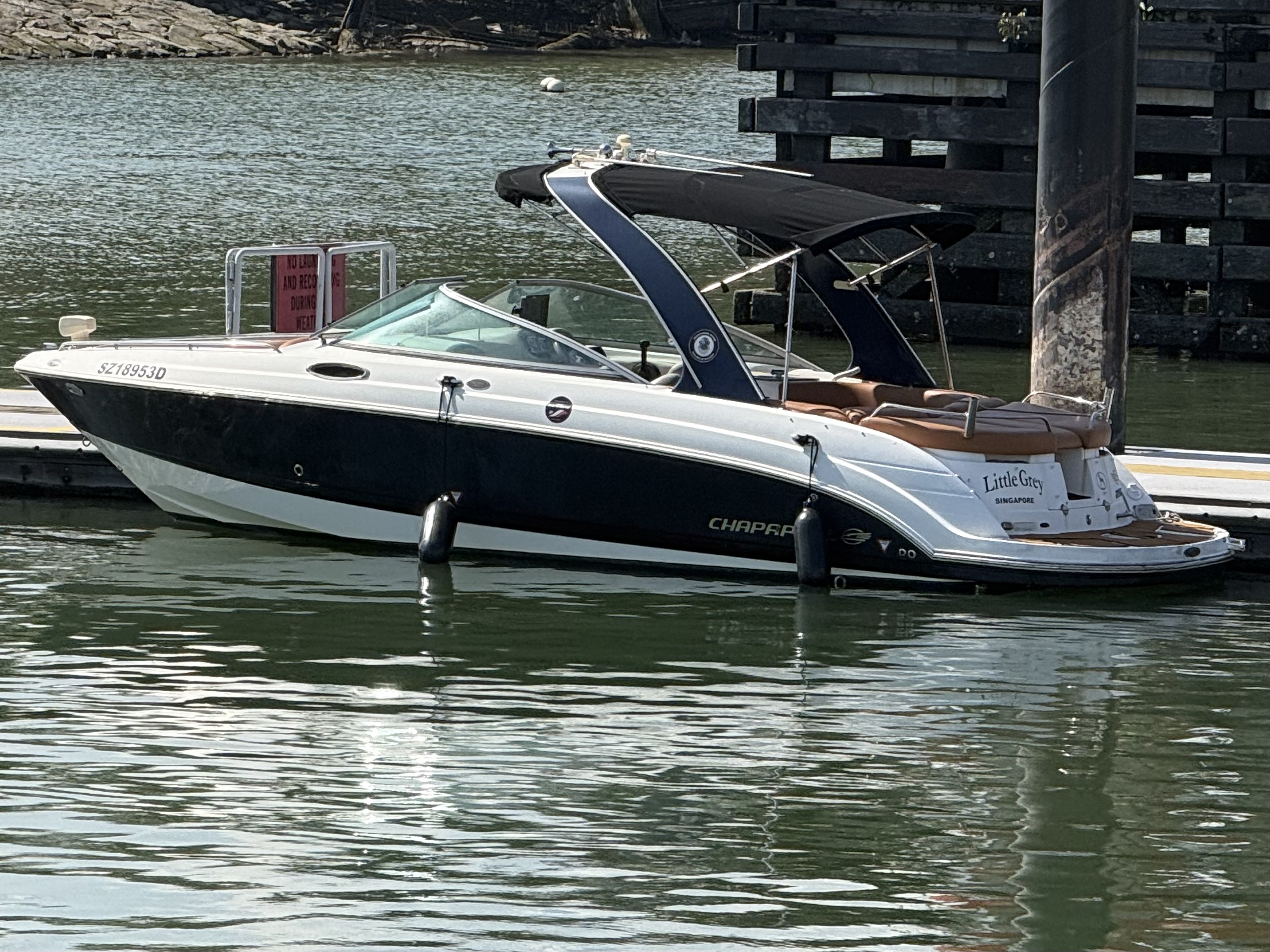 Chaparral 256 SSi · 2009 en venta en Singapur — foto 2