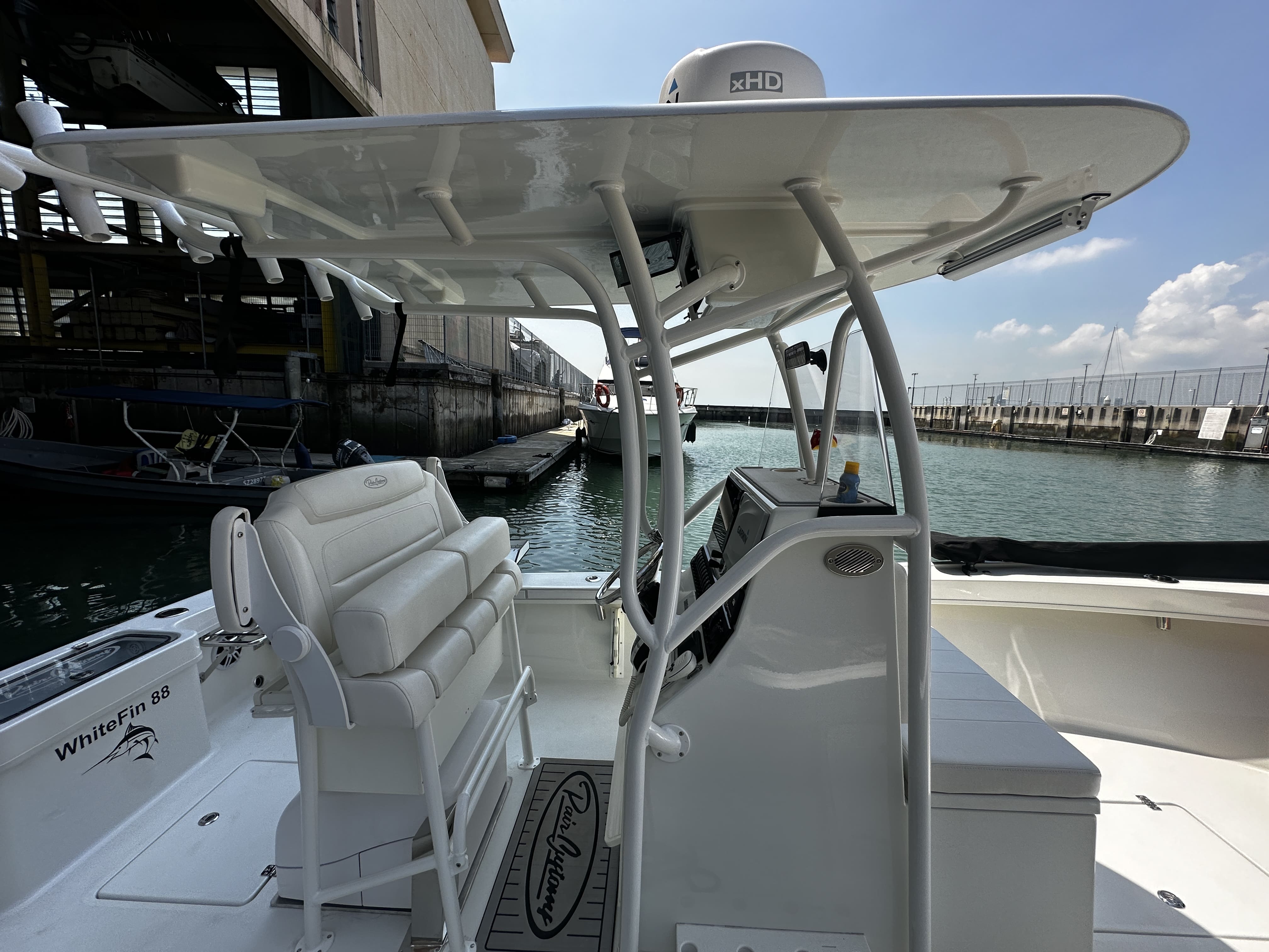 Pair Customs 21DV · 2023 en venta en Singapur — foto 9