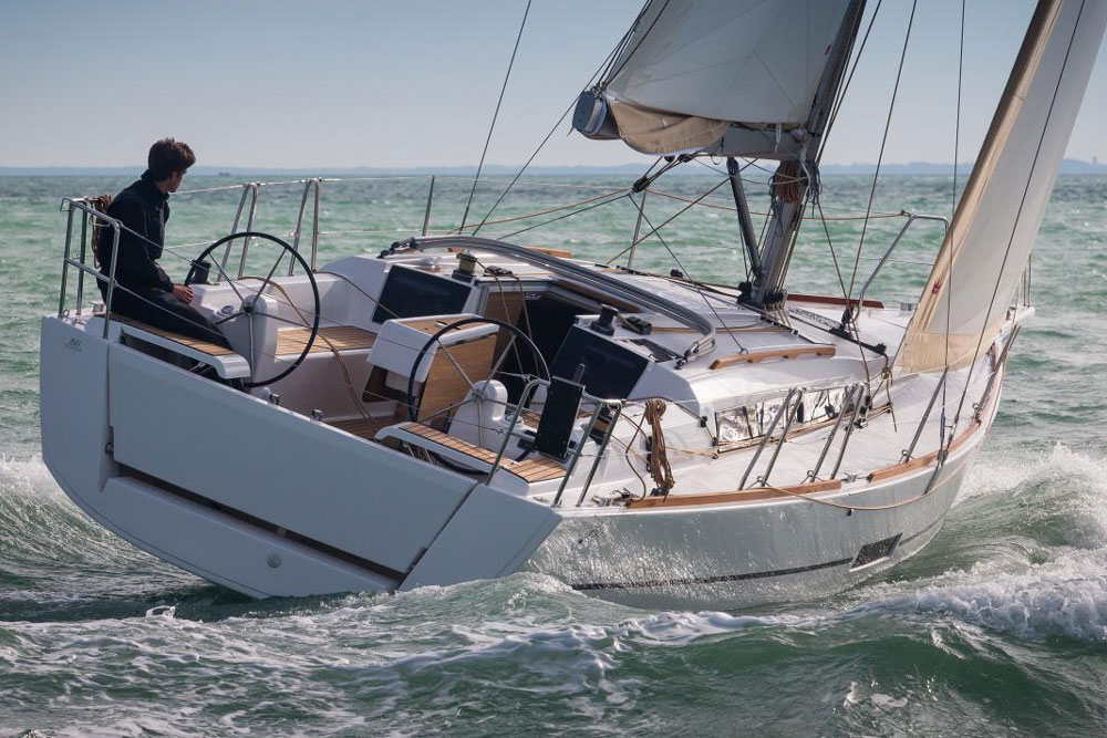 Dufour 350 GL · 2016 en venta en Singapur — foto 1