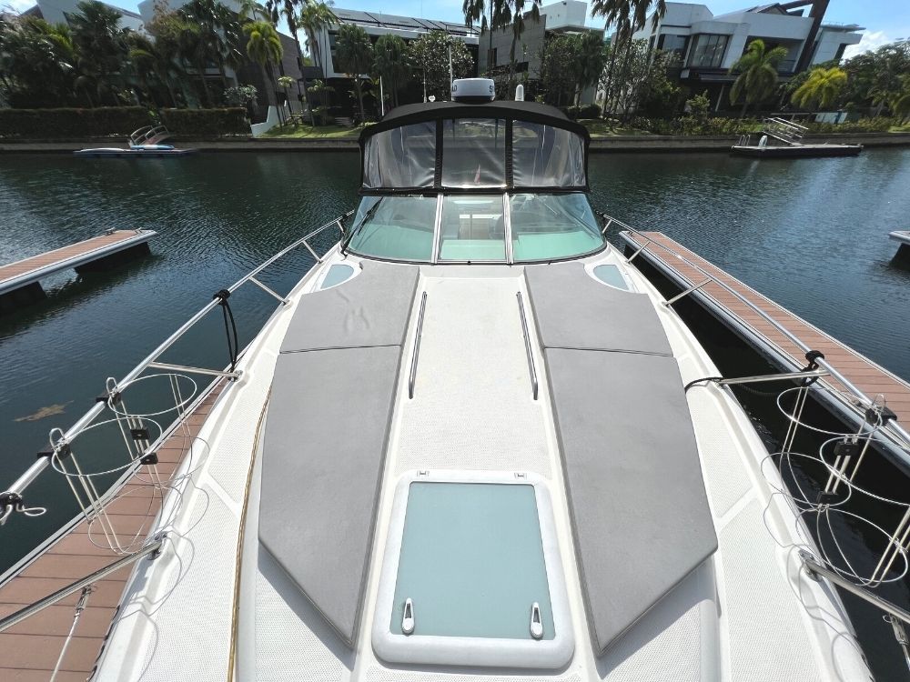 Bayliner 335 SB · 2012 en venta en Singapur — foto 5