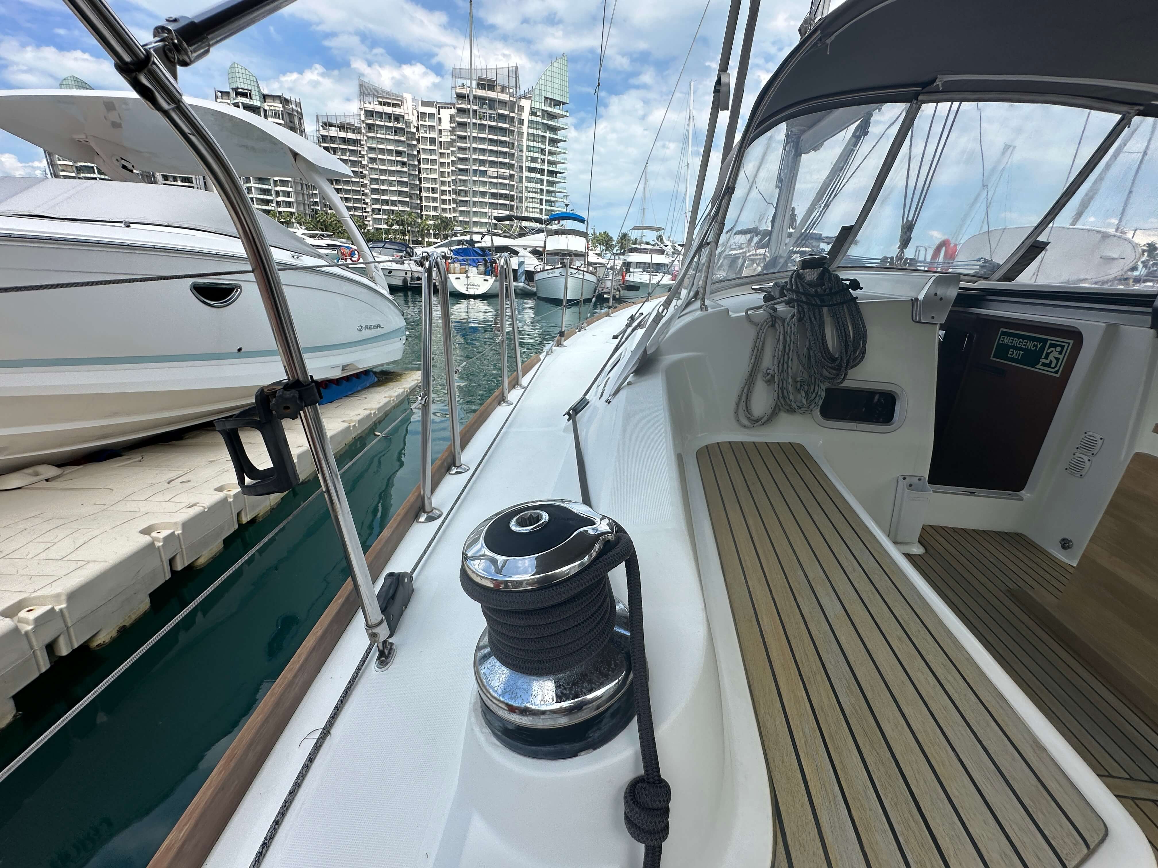 Beneteau Oceanis 37 · 2012 in vendita in Singapore — foto 7