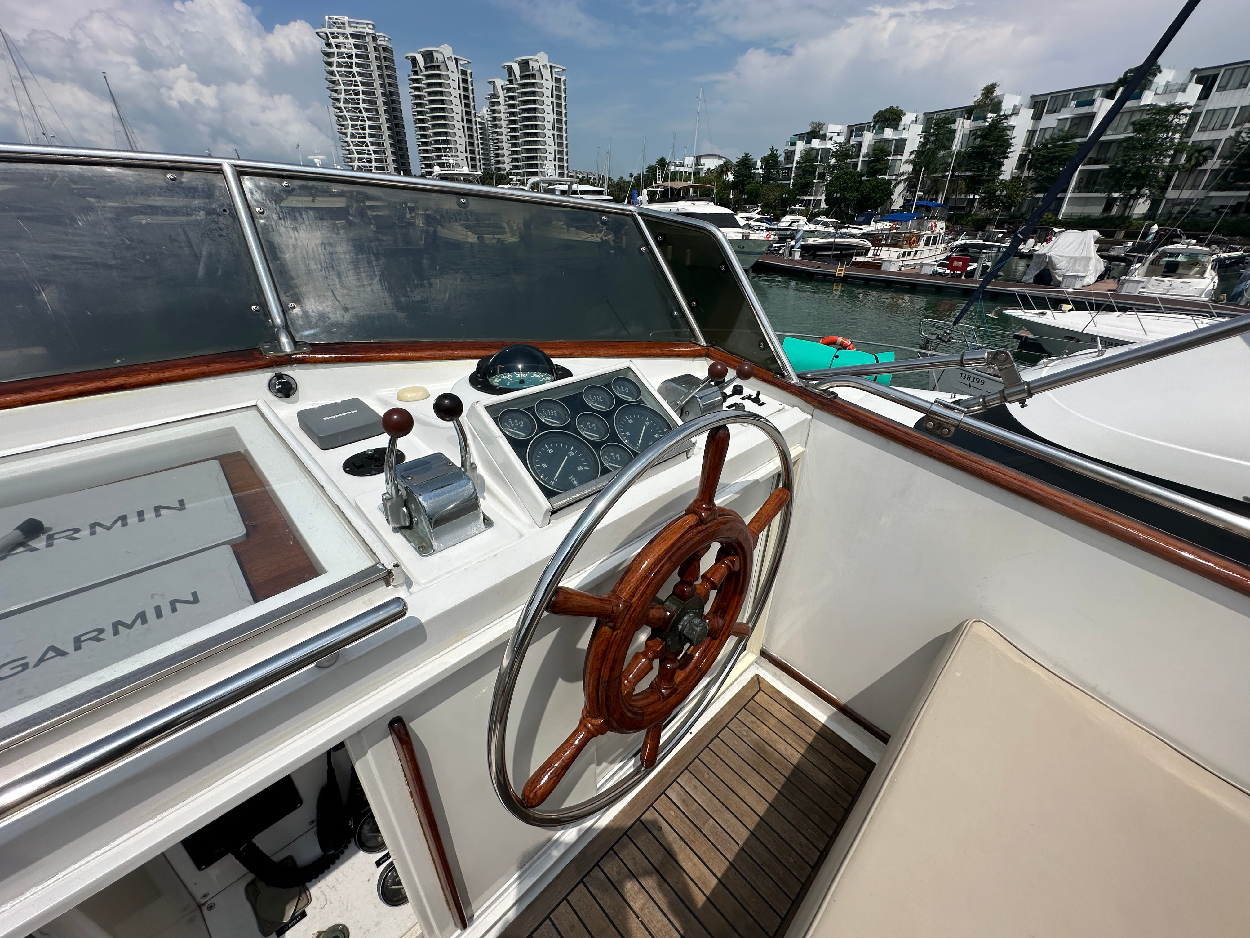 Grand Banks 42 Europa · 1982 zu verkaufen – Singapur — Foto 9