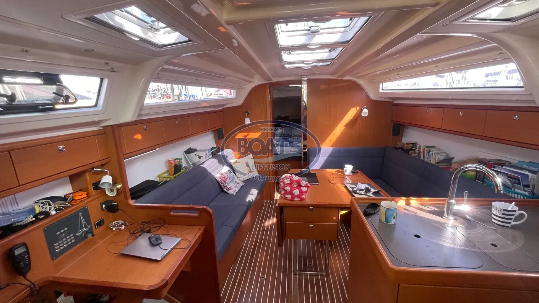 Bavaria 37 cruiser · 2015 in vendita in Altra zona — foto 7