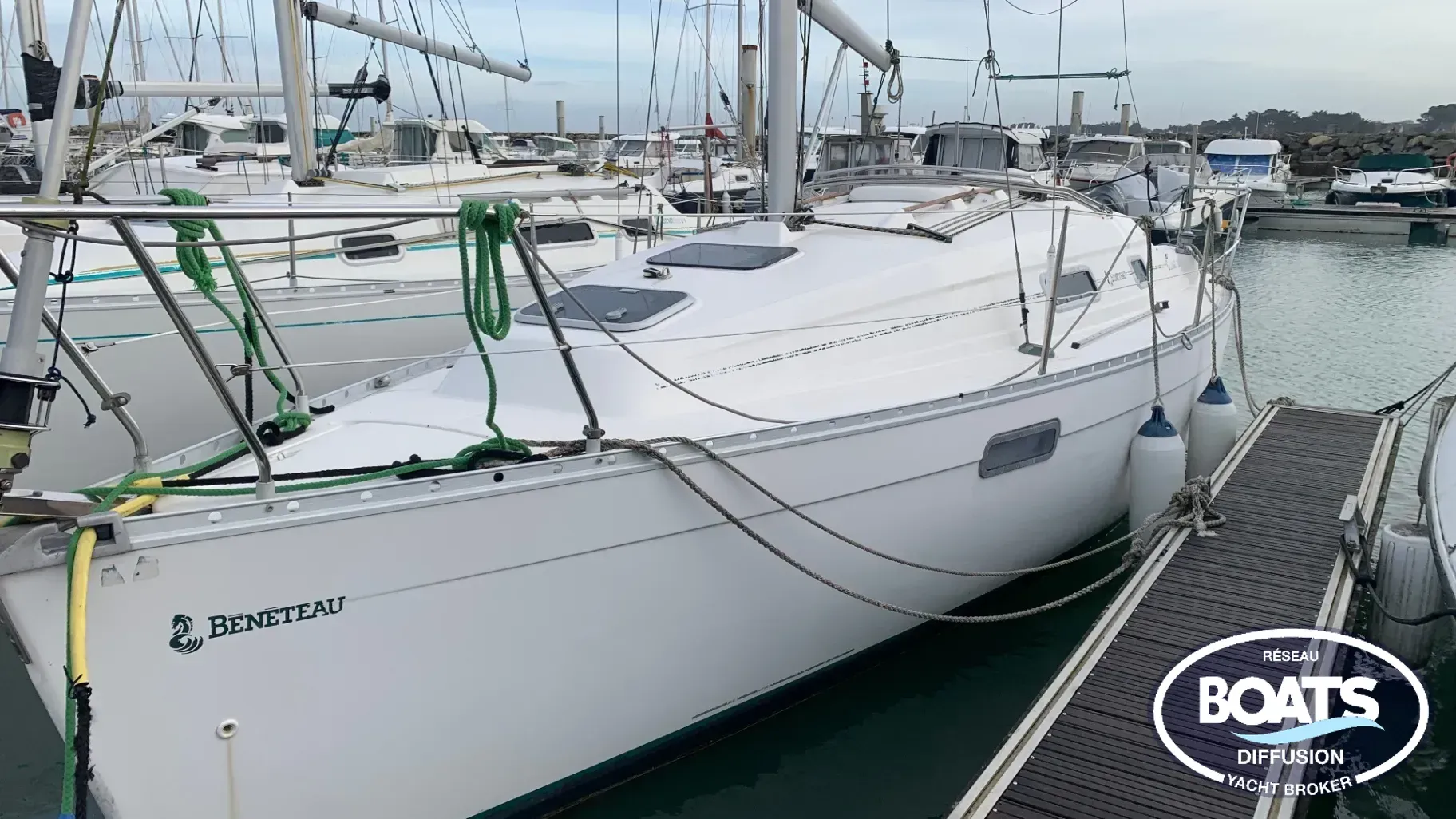 BENETEAU OCEANIS 281 · 1995 zu verkaufen – Andere Region — Foto 1