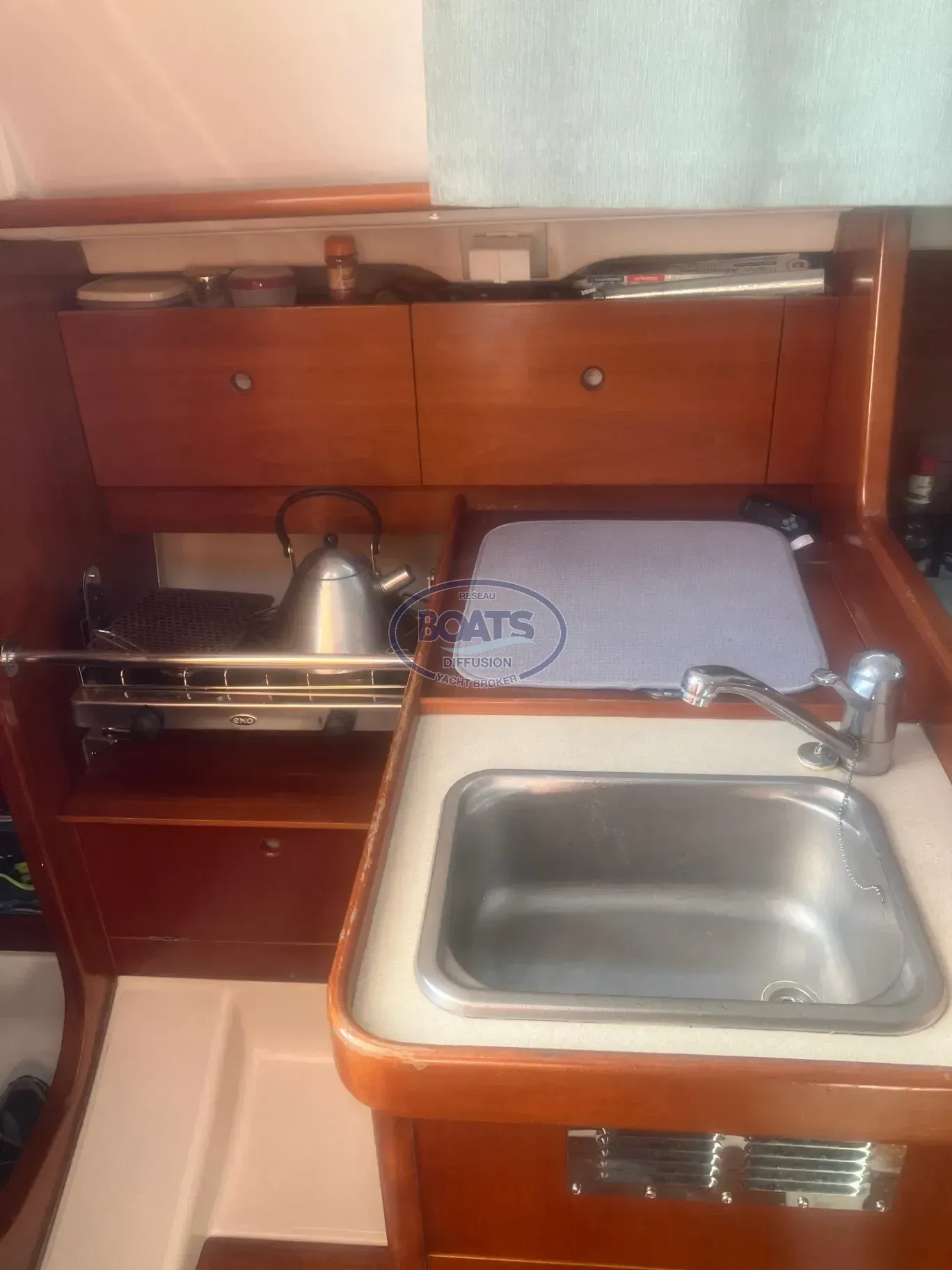 BENETEAU OCEANIS 281 · 1995 zu verkaufen – Andere Region — Foto 5