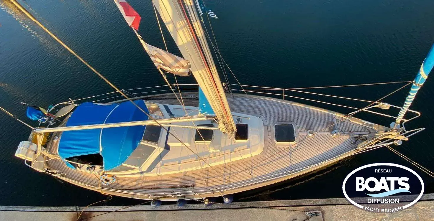 HALLBERG RASSY 352 · 1981 en venta en Otra zona — foto 1