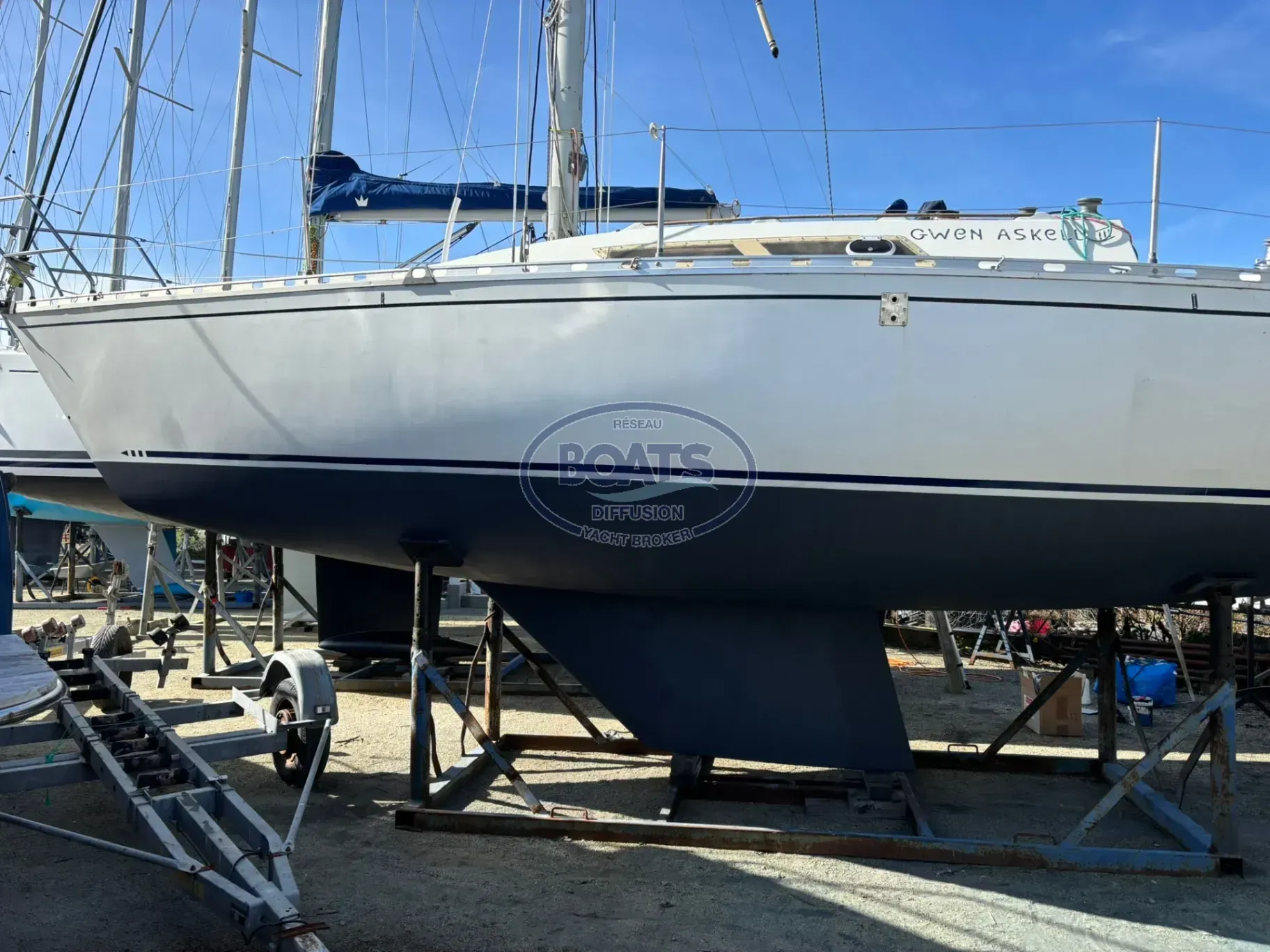 BENETEAU FIRST 32 · 1983 en venta en Otra zona — foto 3