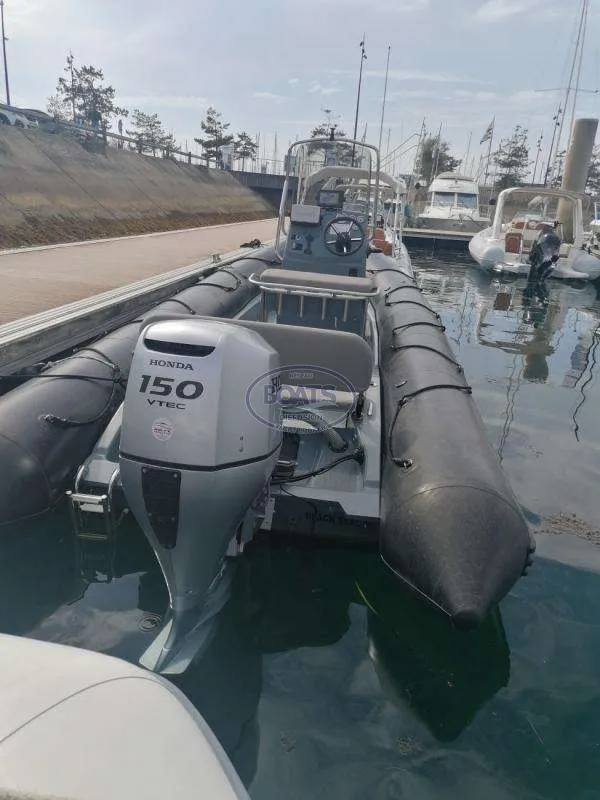 Bombard EXPLORER 700 NEO · 2021 in vendita in Altra zona — foto 5