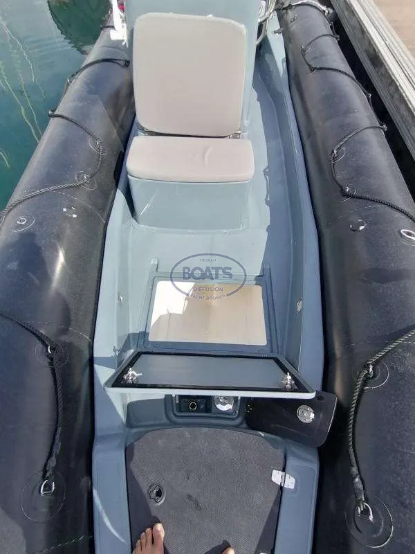 Bombard EXPLORER 700 NEO · 2021 in vendita in Altra zona — foto 6