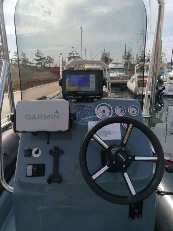 Bombard EXPLORER 700 NEO · 2021 in vendita in Altra zona — foto 8