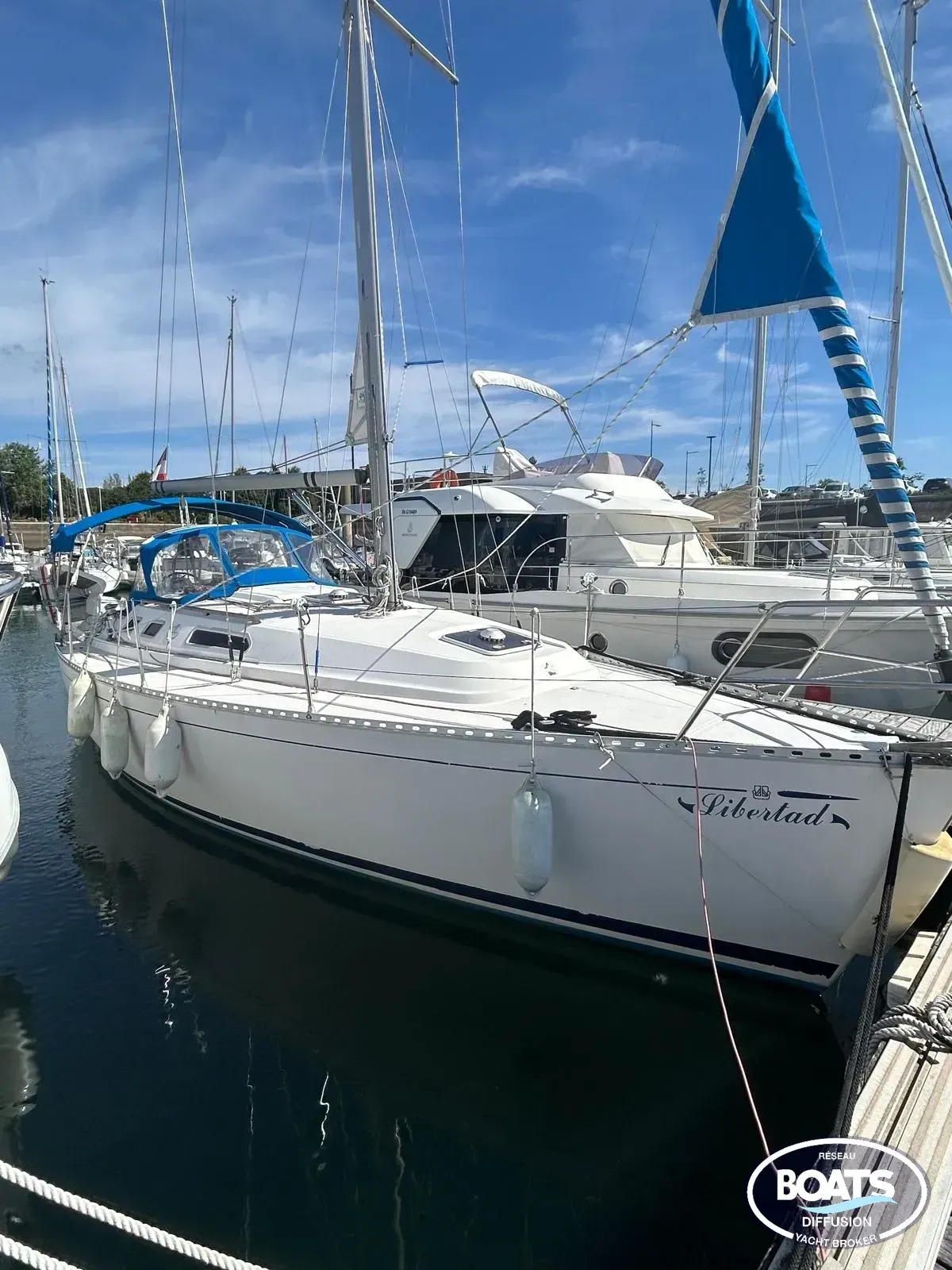 Dufour 32 classic · 2000 in vendita in Altra zona — foto 1
