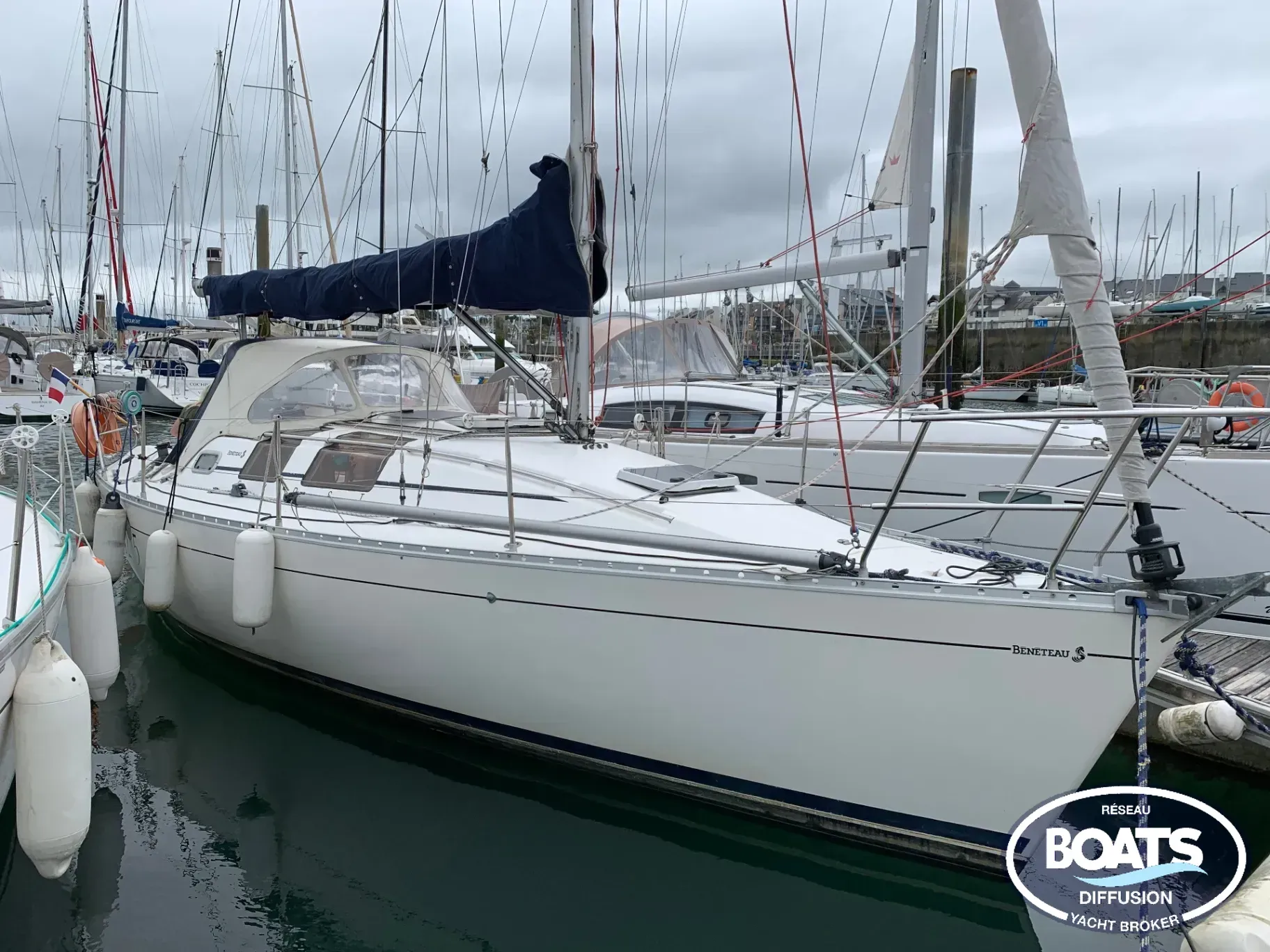 BENETEAU FIRST 32S5 · 1990 zu verkaufen – Bretagne — Foto 1