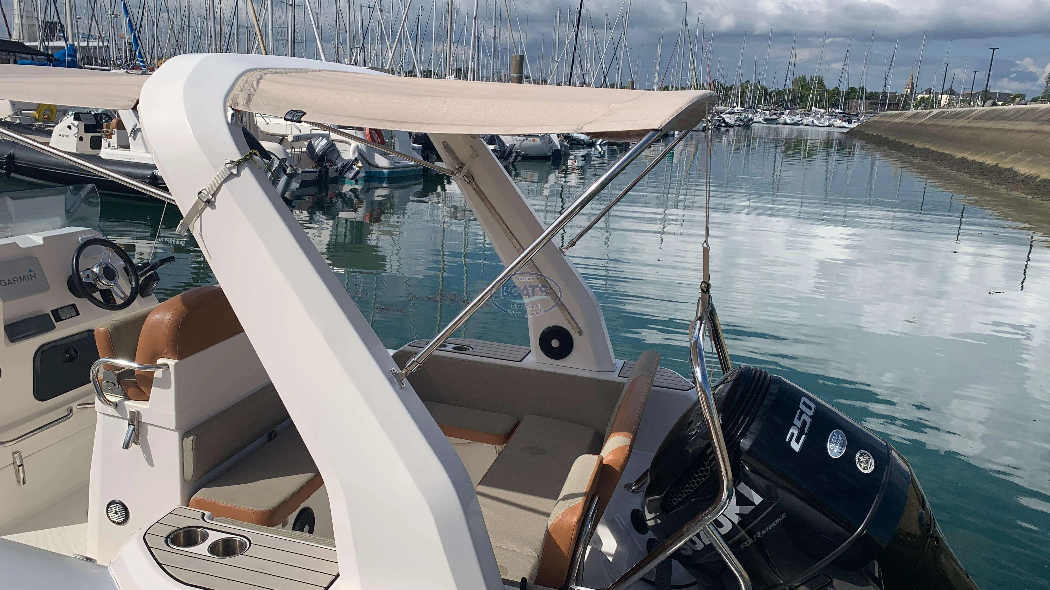 Zodiac MEDLINE 7.5 · 2022 en venta en Otra zona — foto 4