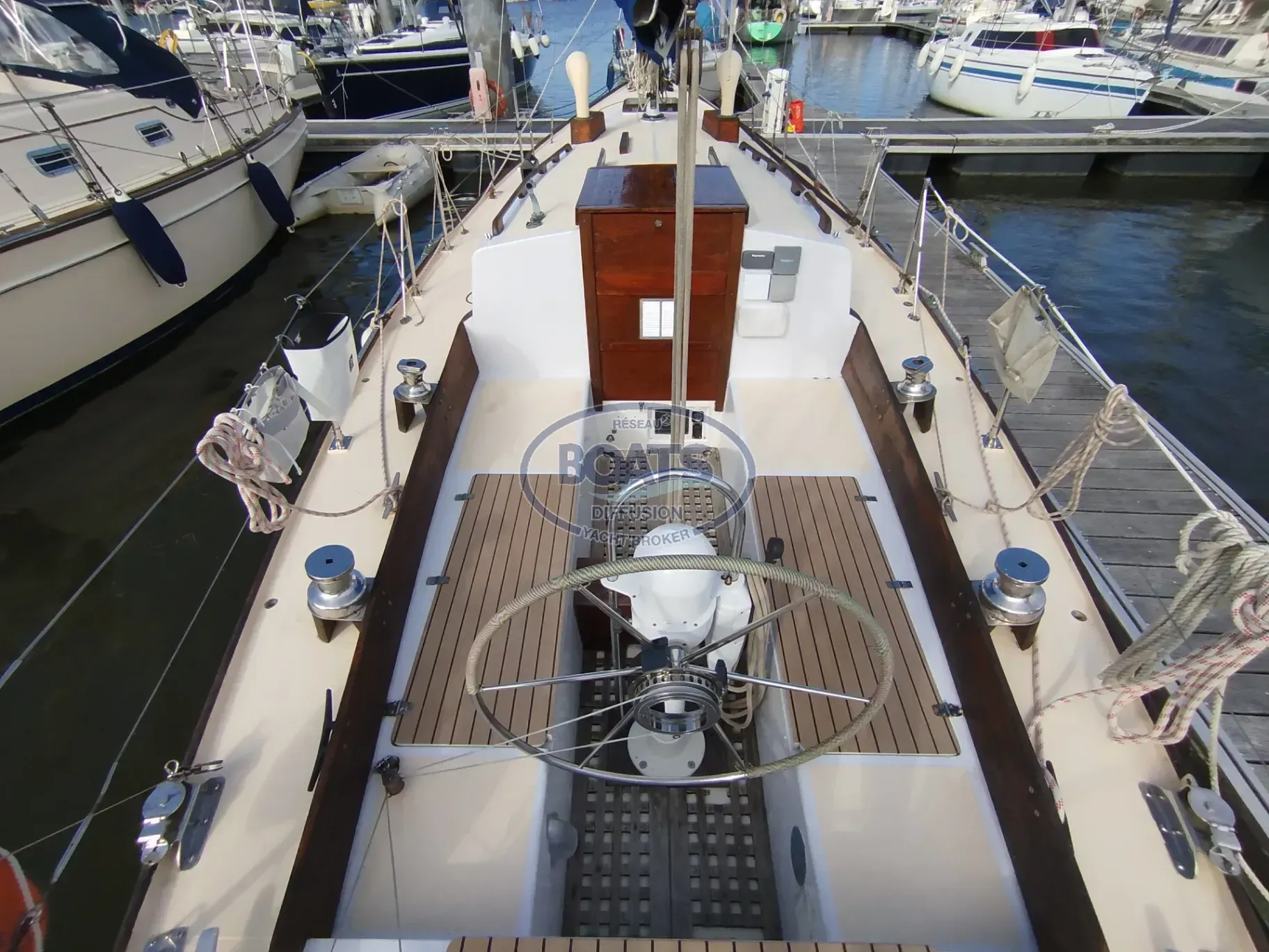 LeComte Yachts Medalist 33 Mk2 · 1966 in vendita in Altra zona — foto 9