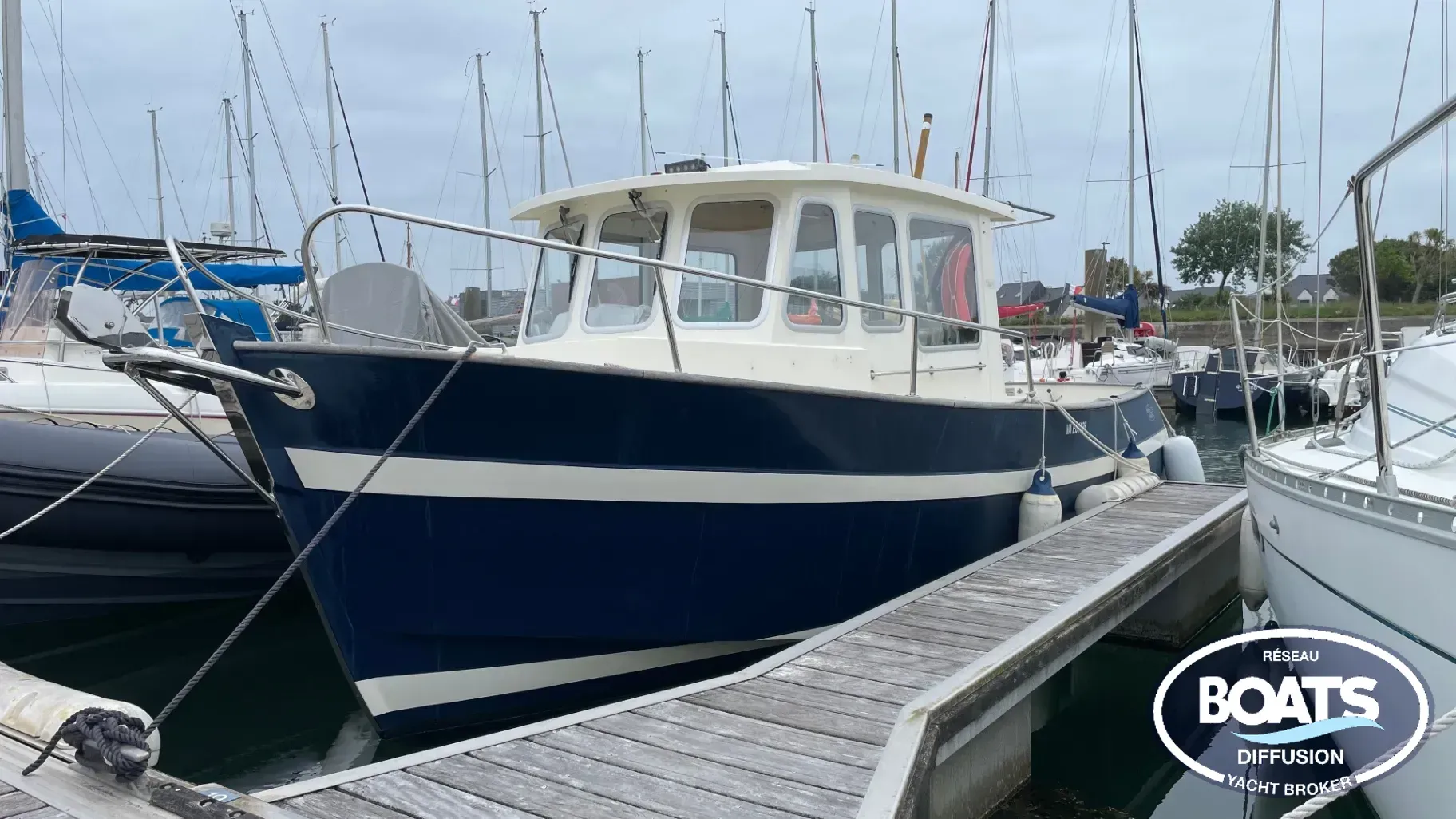Rhea 730 Fishing · 2011 en venta en Otra zona — foto 1