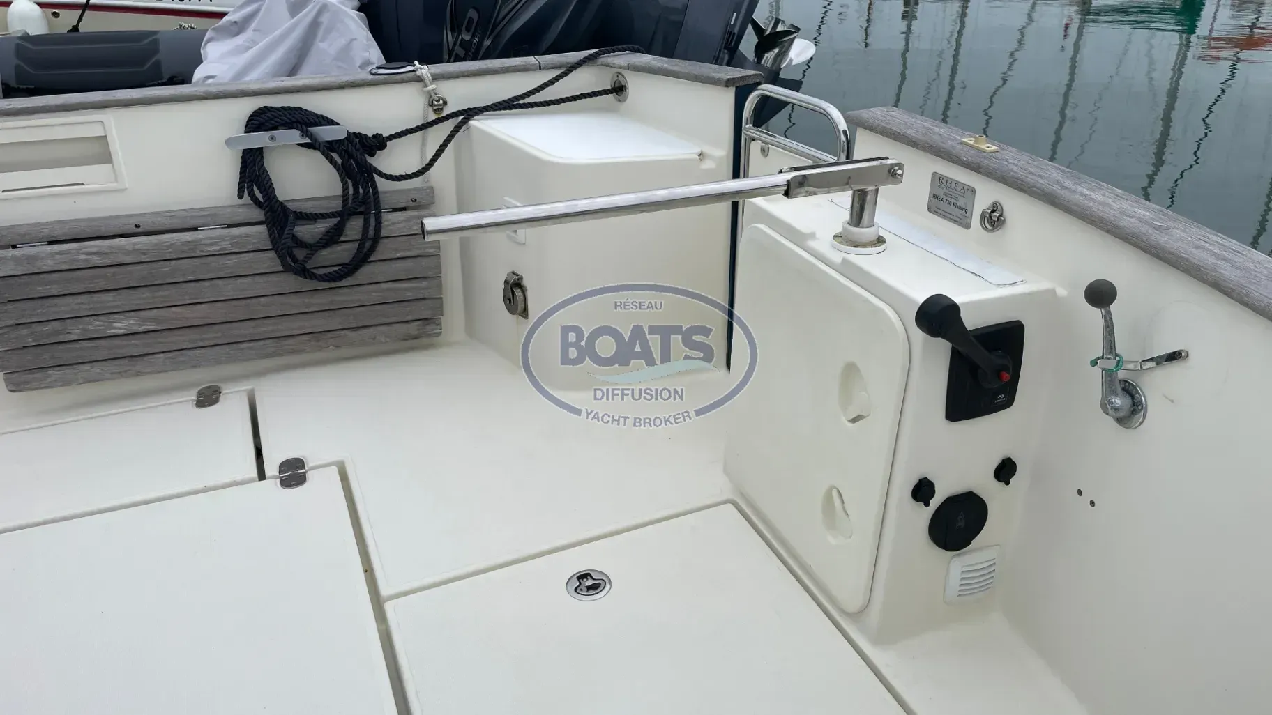 Rhea 730 Fishing · 2011 en venta en Otra zona — foto 8