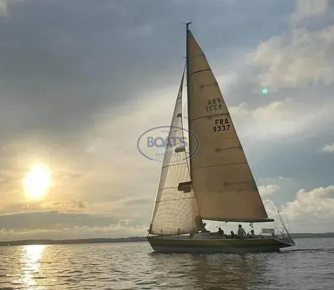 BENETEAU Two Ton Rubis (Ex CORUM II Admiral’s Cup 1991) · 1989 à vendre – Autre zone — photo 2