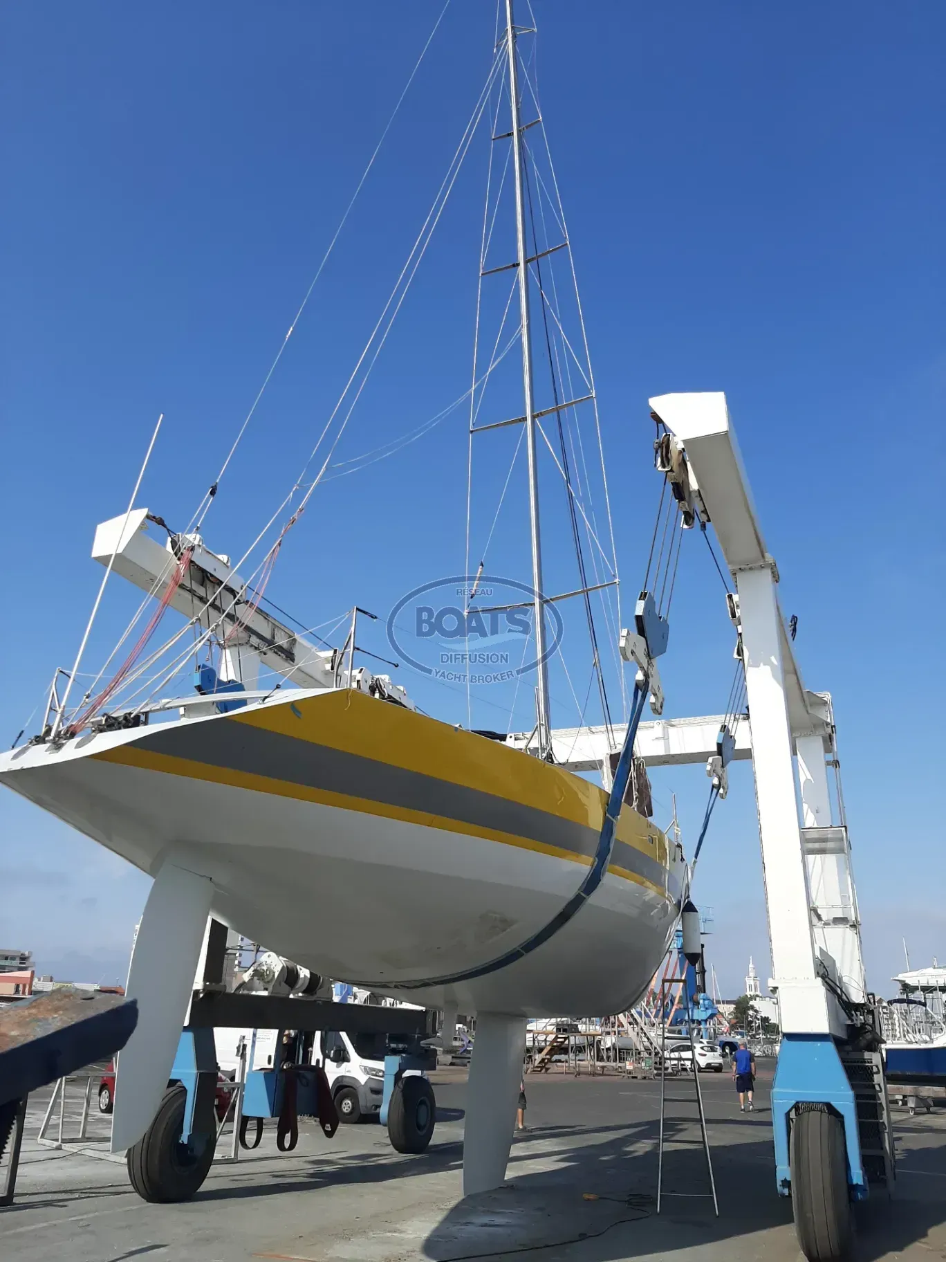 BENETEAU Two Ton Rubis (Ex CORUM II Admiral’s Cup 1991) · 1989 à vendre – Autre zone — photo 5