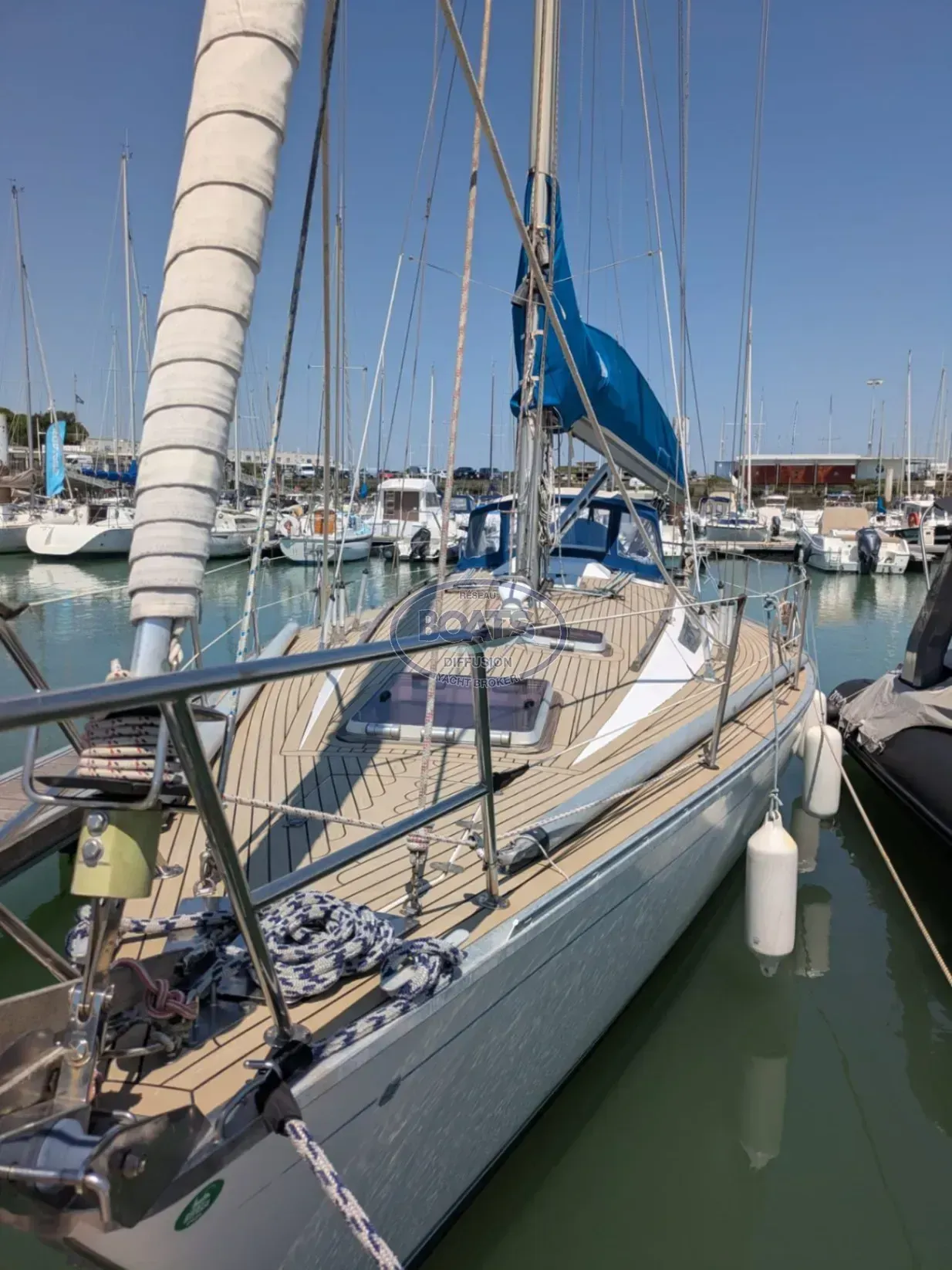 Dufour 39 · 1988 in vendita in Vandea e La Rochelle — foto 5