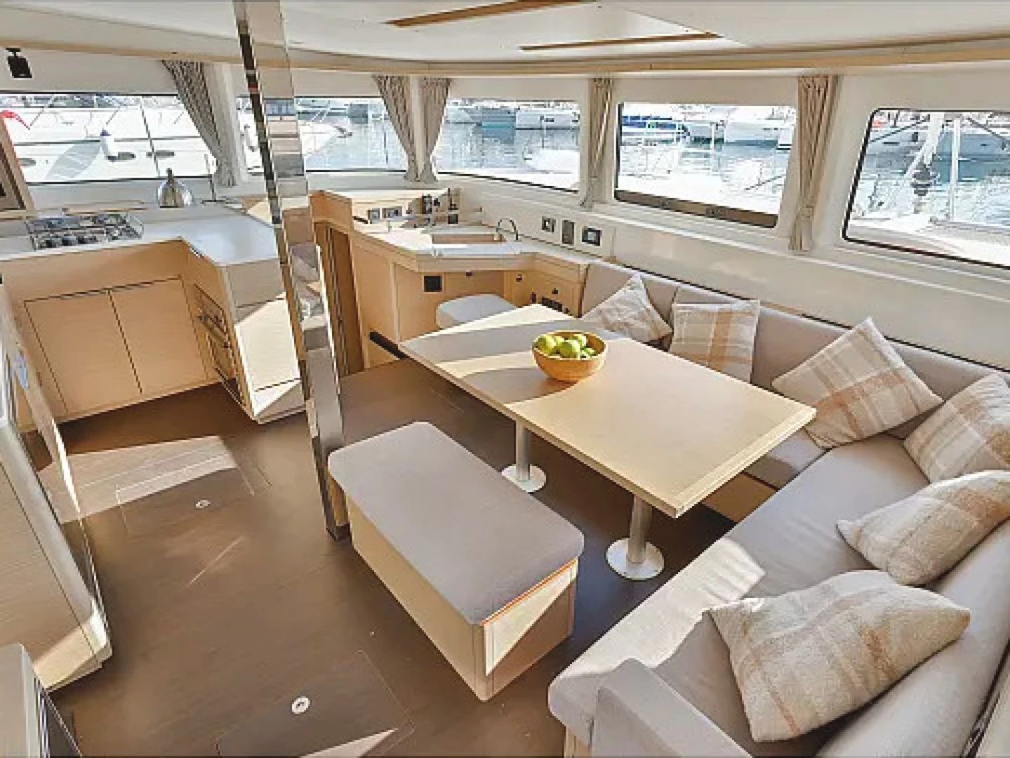 Lagoon 46 · 2022 in vendita in Montenegro — foto 4
