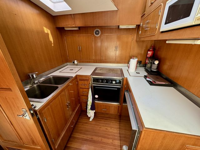 Horizon 40 · 1992 in vendita in Costa Brava — foto 6