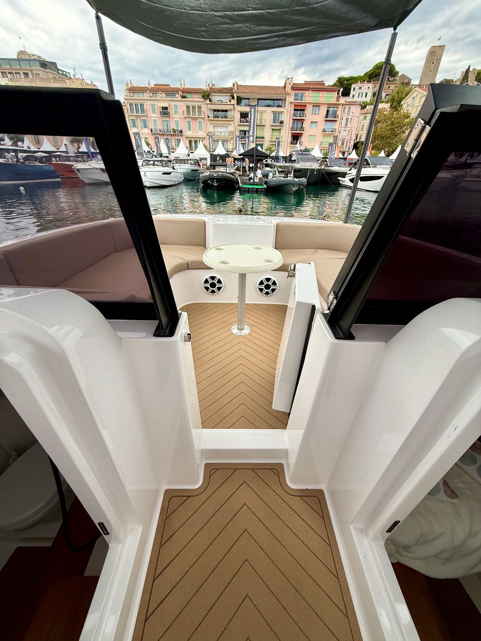 Canados Heritage 36 en venta en Otra zona — foto 8