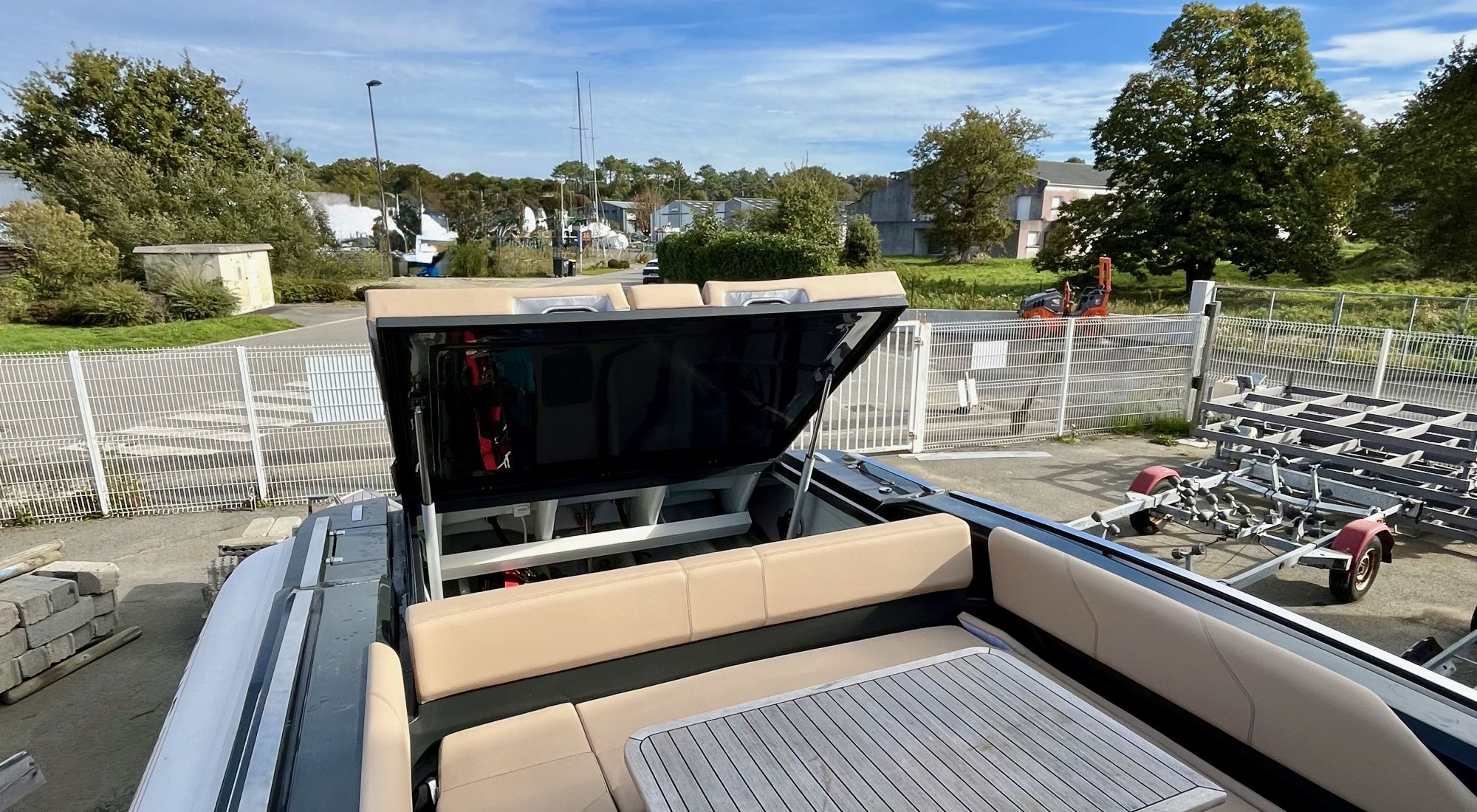 Lomac Gran Turismo 12.0 · 2023 zu verkaufen – Bretagne — Foto 3