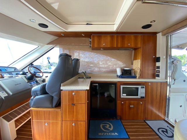 Riviera 4400 Sport Yacht · 2008 en venta en Martinica — foto 7