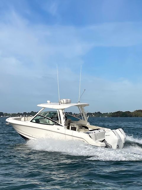 Boston Whaler Vantage 280 · 2021 for sale in Brittany — photo 6