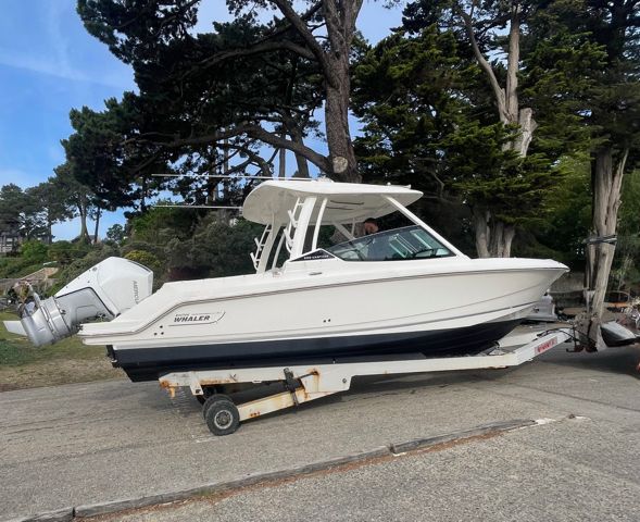 Boston Whaler Vantage 280 · 2021 for sale in Brittany — photo 9
