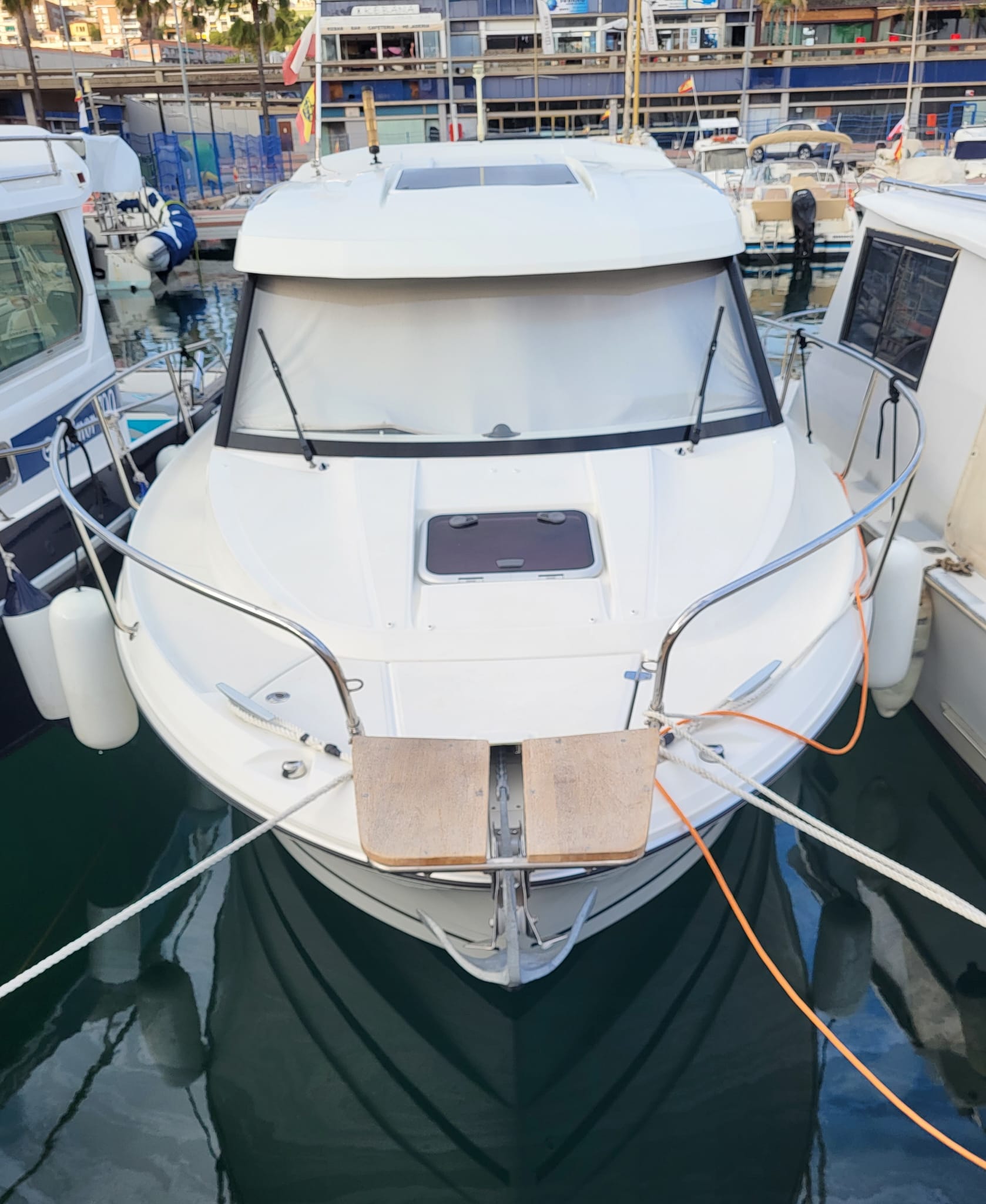 Jeanneau 795 Merry Fisher · 2019 in vendita in Málaga e Costa del Sol — foto 5