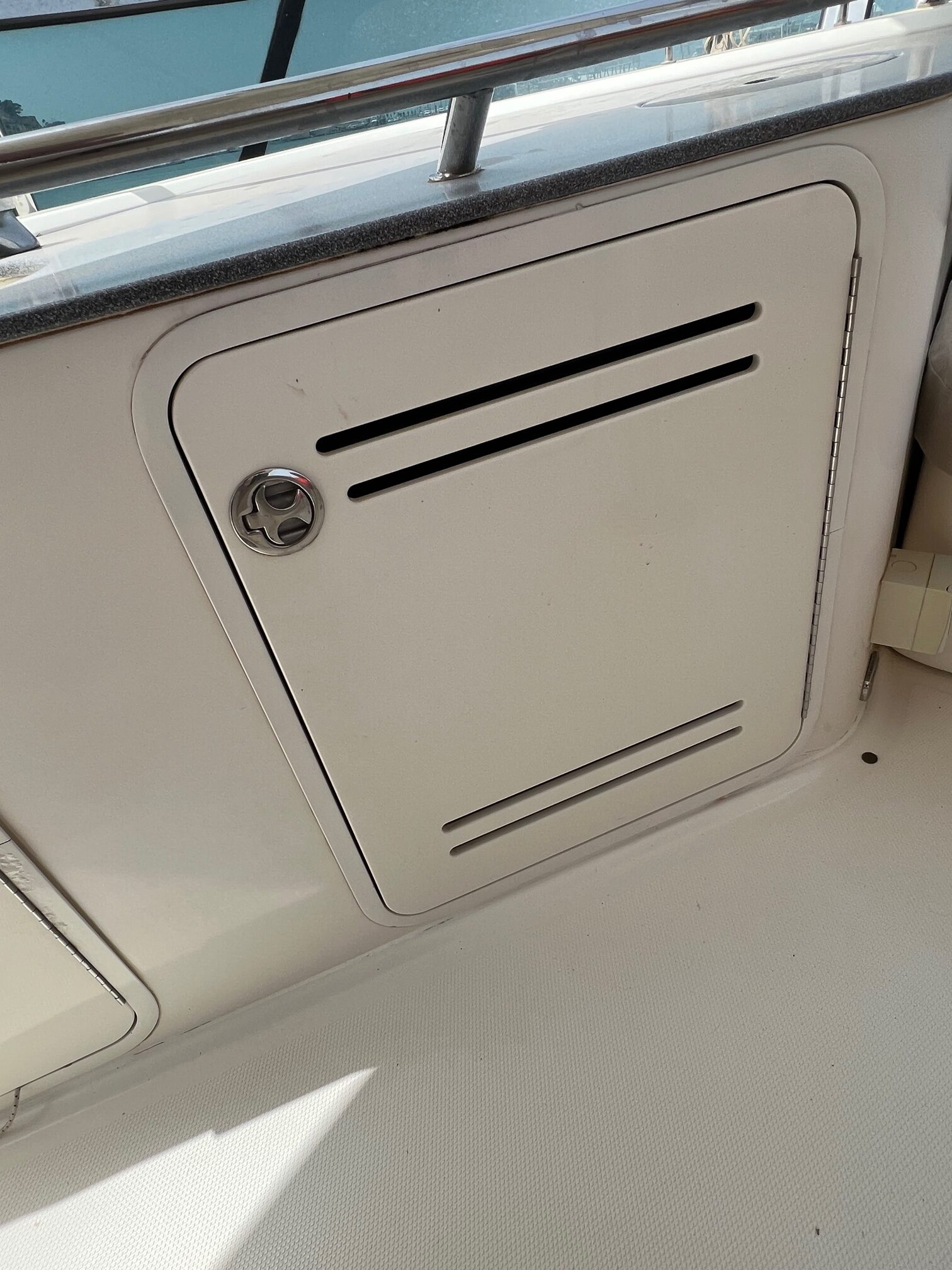 Sea ray 525 Sedan bridge · 2005 zu verkaufen – Málaga und Costa del Sol — Foto 3