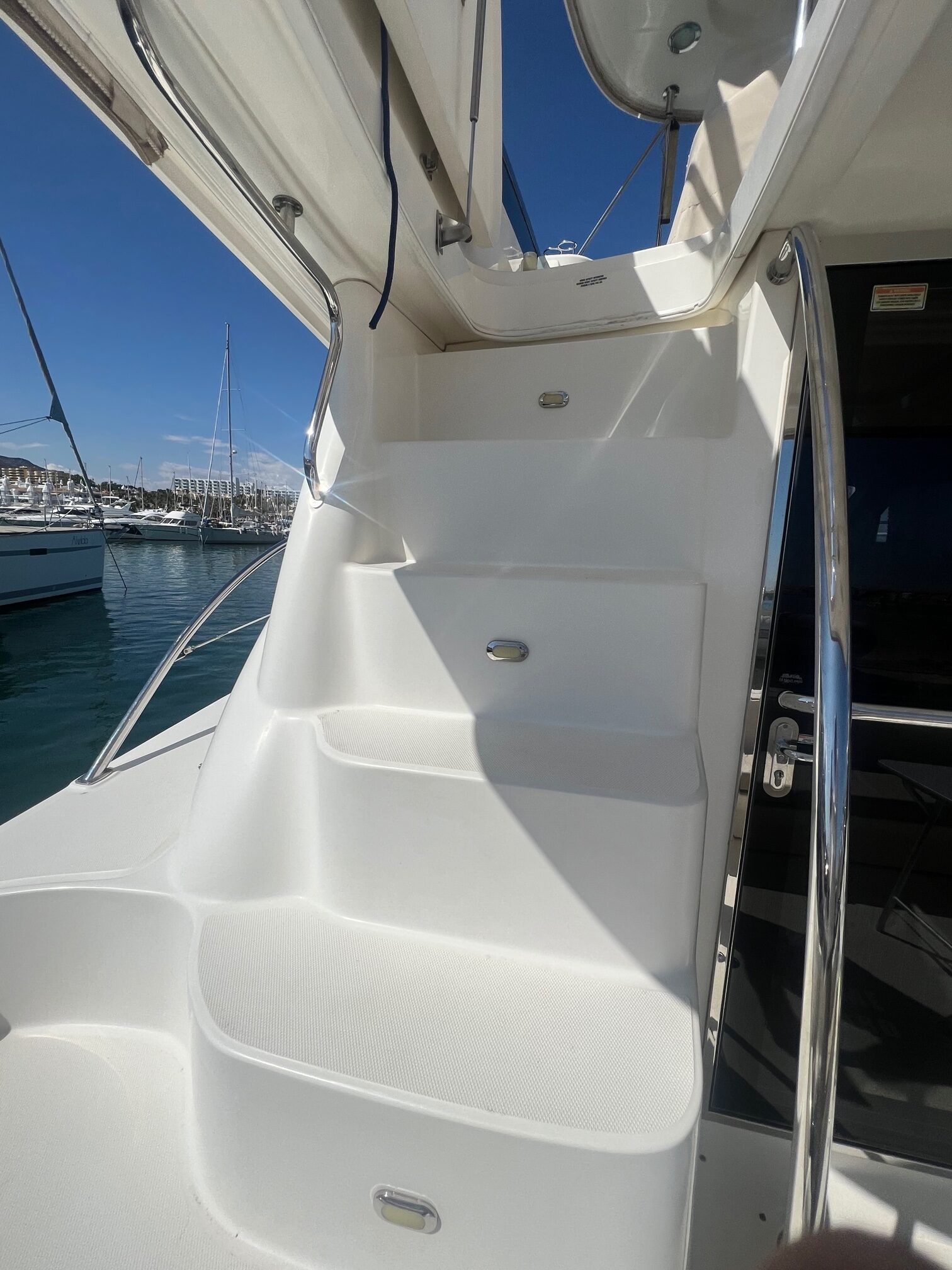 Sea ray 525 Sedan bridge · 2005 zu verkaufen – Málaga und Costa del Sol — Foto 4