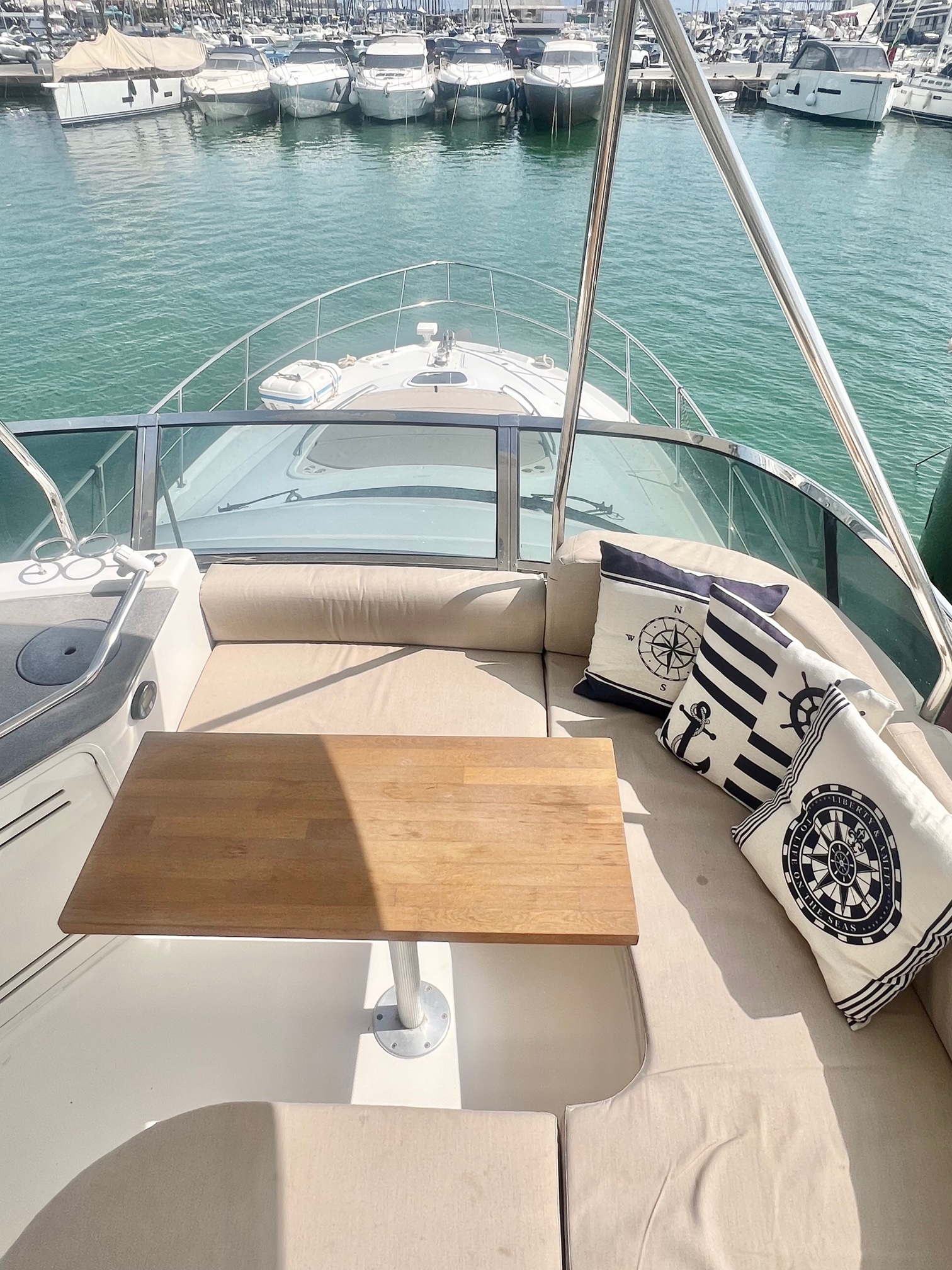 Sea ray 525 Sedan bridge · 2005 zu verkaufen – Málaga und Costa del Sol — Foto 9