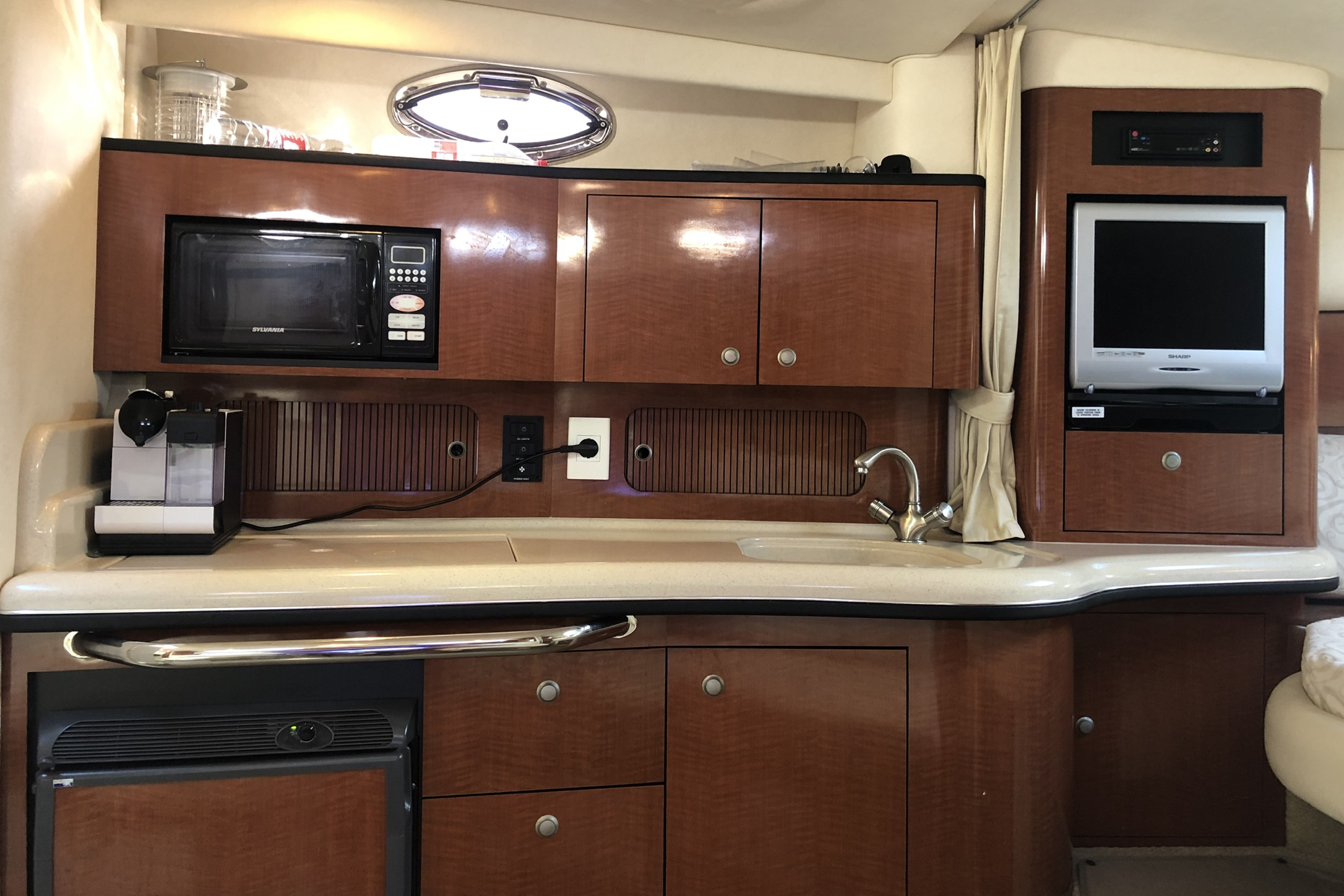 Sea ray 355 / 320 sundancer · 2006 zu verkaufen – Málaga und Costa del Sol — Foto 1
