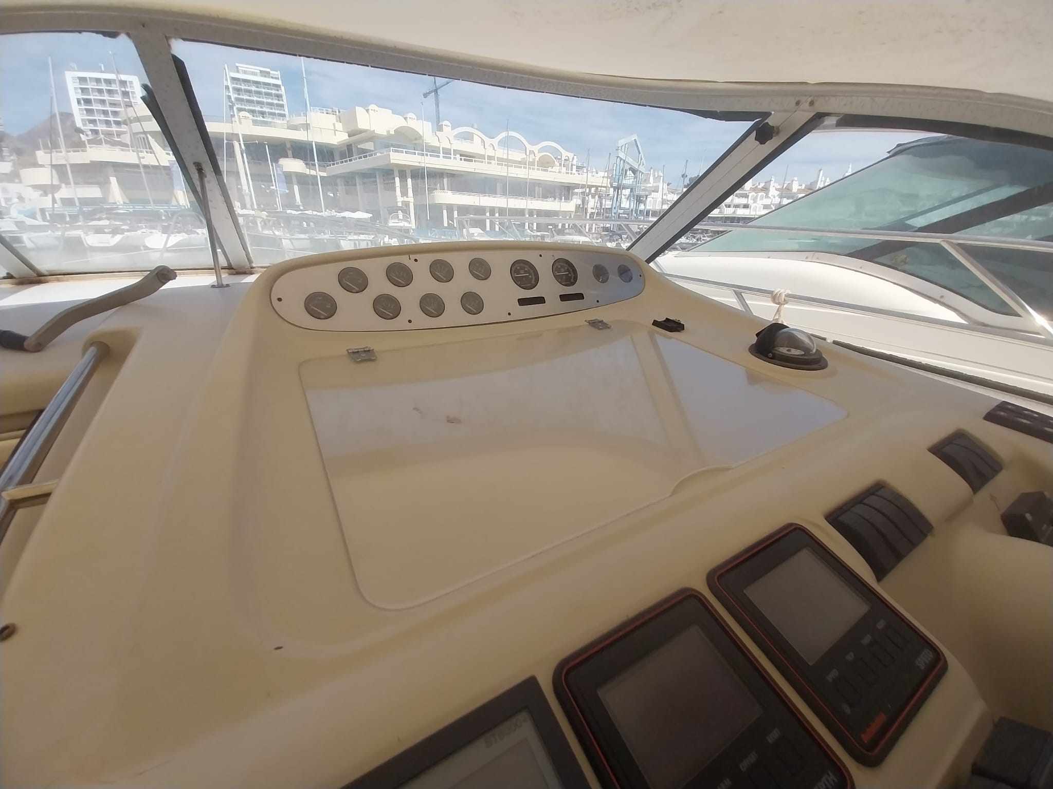 Sealine 37 Flamenco · 1997 en venta en Málaga y Costa del Sol — foto 4